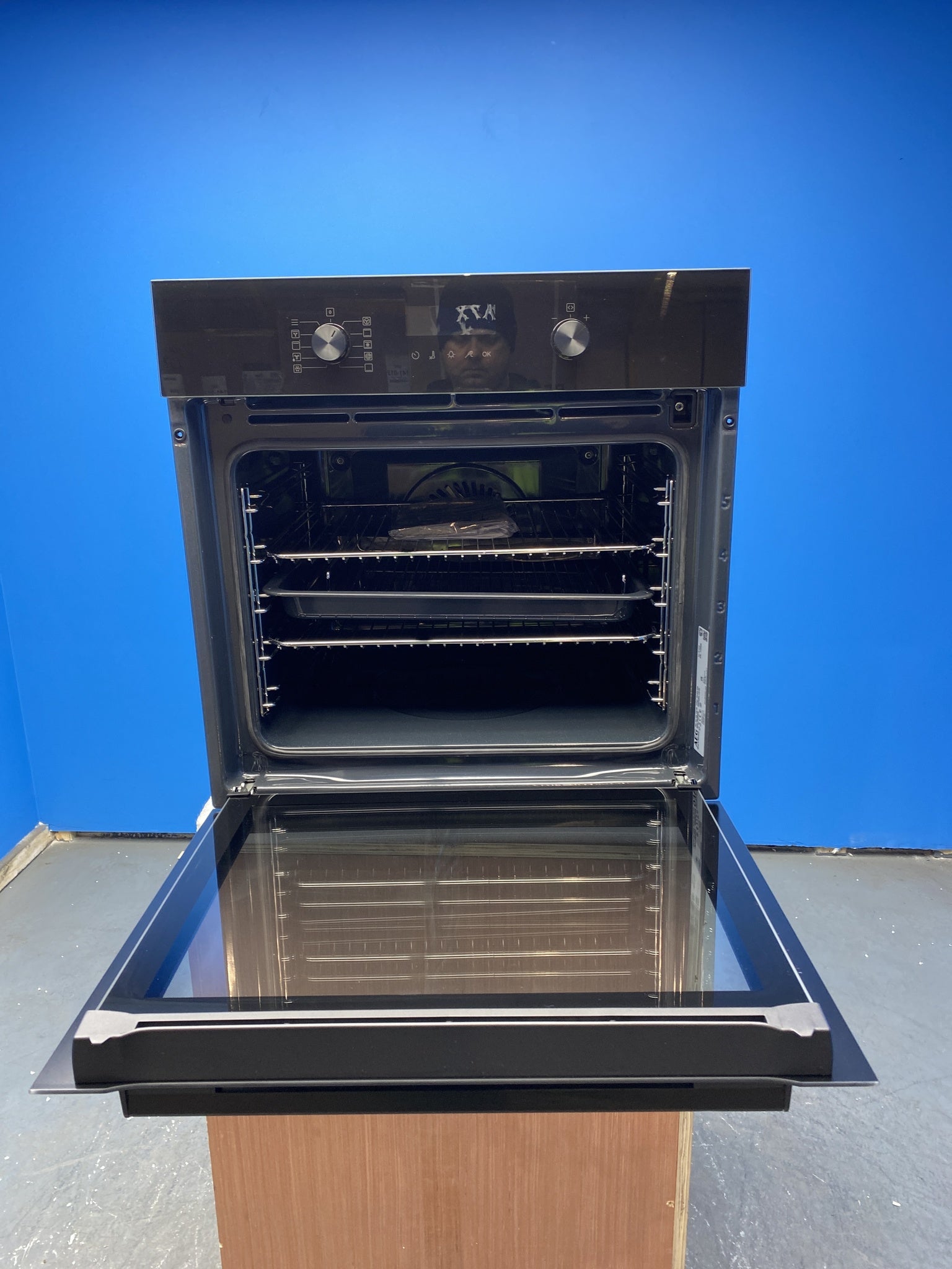 AEG 6000 SenseCook OS6AB50AK Built-In 71 Litre Single Oven