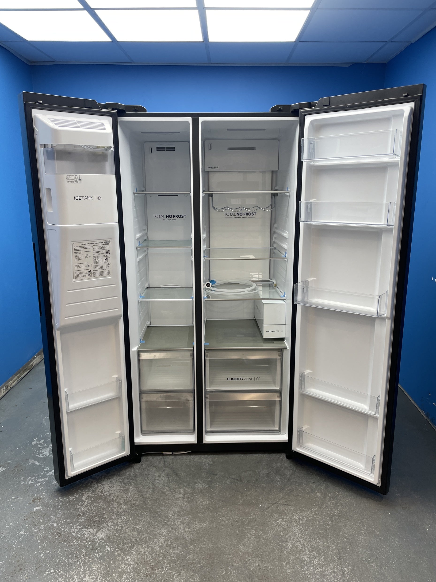 Haier HSW79F18DIPT 601L No Frost American Fridge Freezer