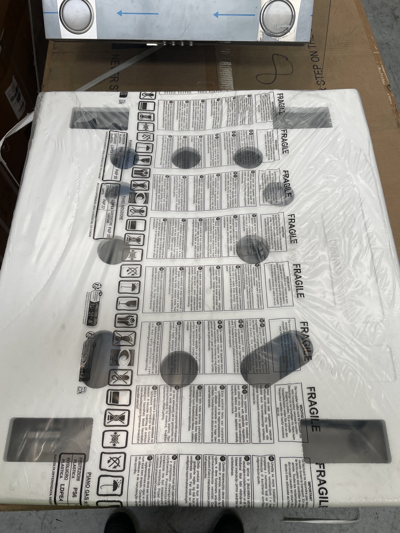 #GRC-156-224 - Hoover HHW6LK3X 60cm 4-Burner Stainless Steel Gas Hob