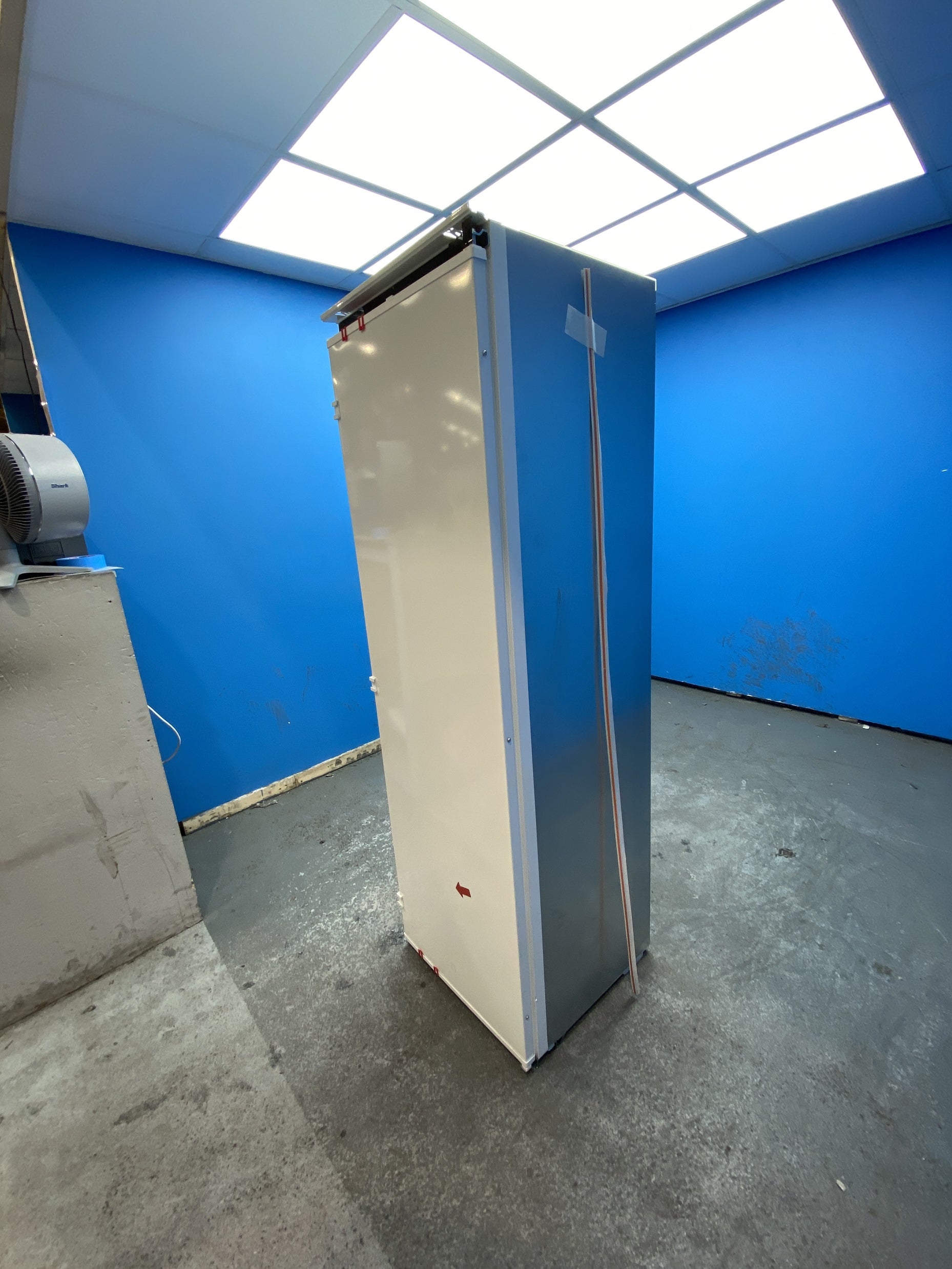 #GRC-155-901 - AEG 6000 Series TK6DS181ES Integrated Tall Larder Fridge