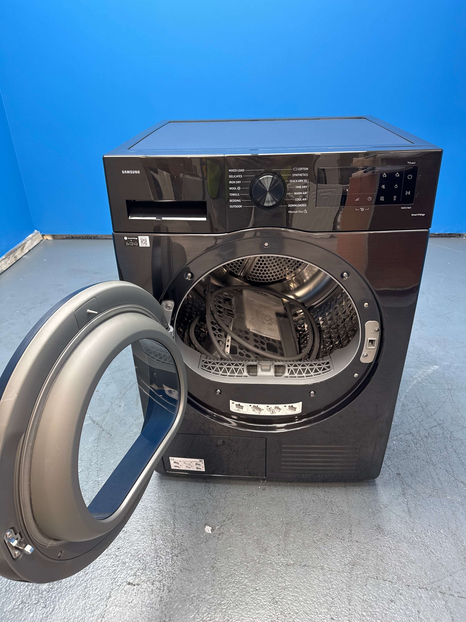 Samsung DV90CGC0A0AB/EU 9kg Heat Pump Tumble Dryer with OptimalDry™
