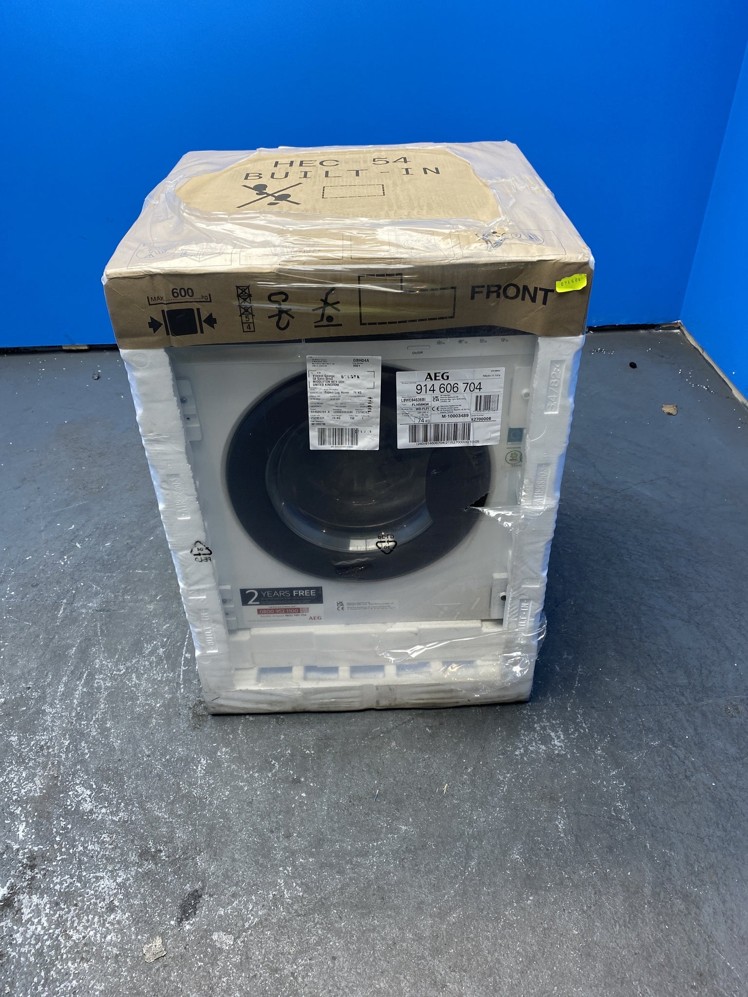 AEG 8000 PowerCare L8WE84636BI 8/4kg 1600rpm Integrated Washer Dryer