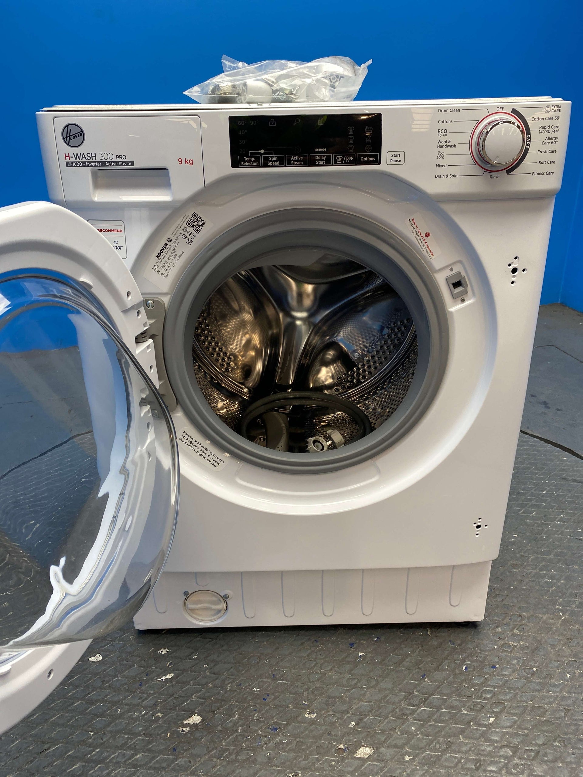 Hoover HBWOS69TMET Integrated  9kg 1600 Spin Washing Machine