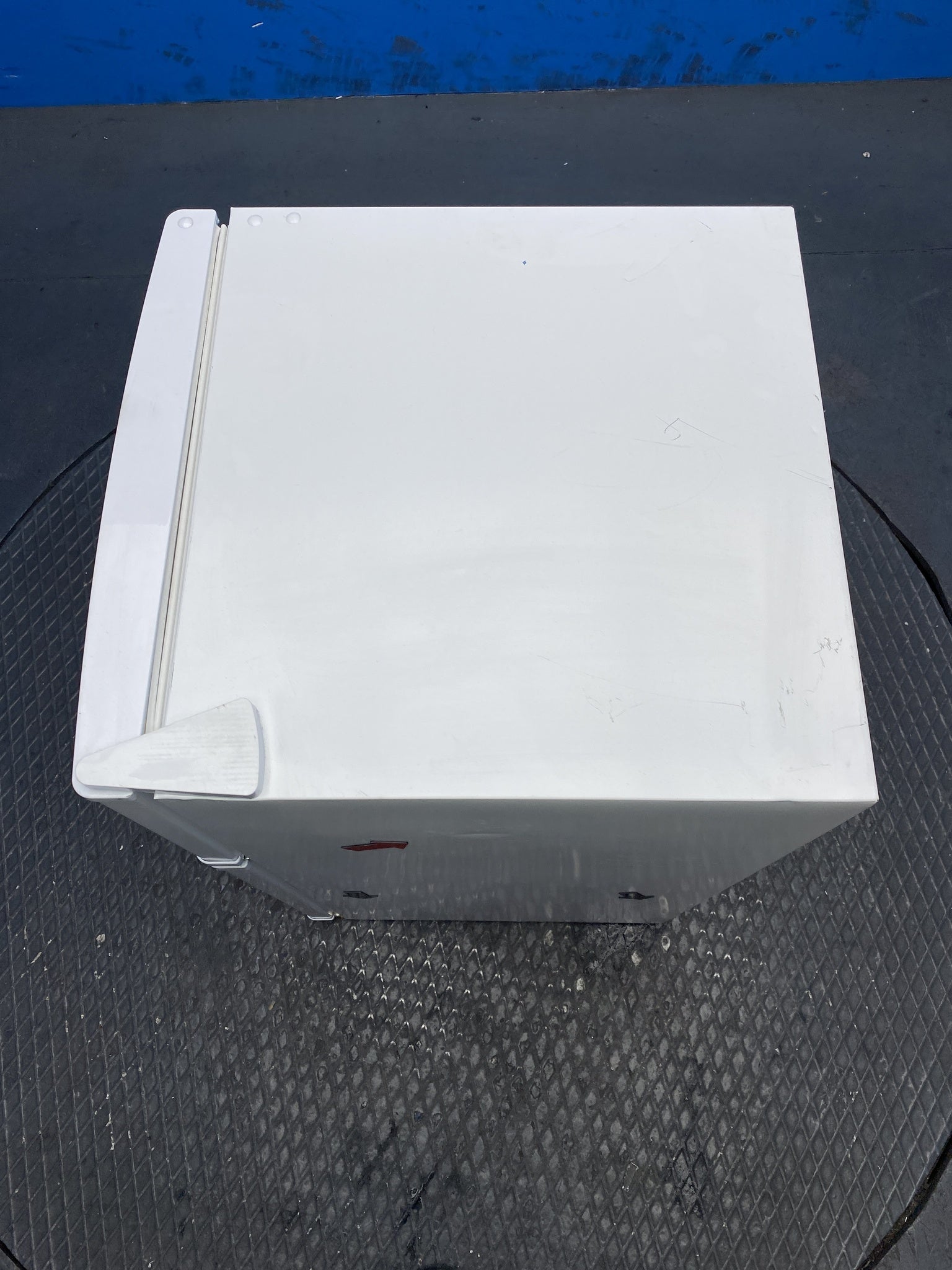 Igenix IG347FF 96 Litre Undercounter Fridge Freezer