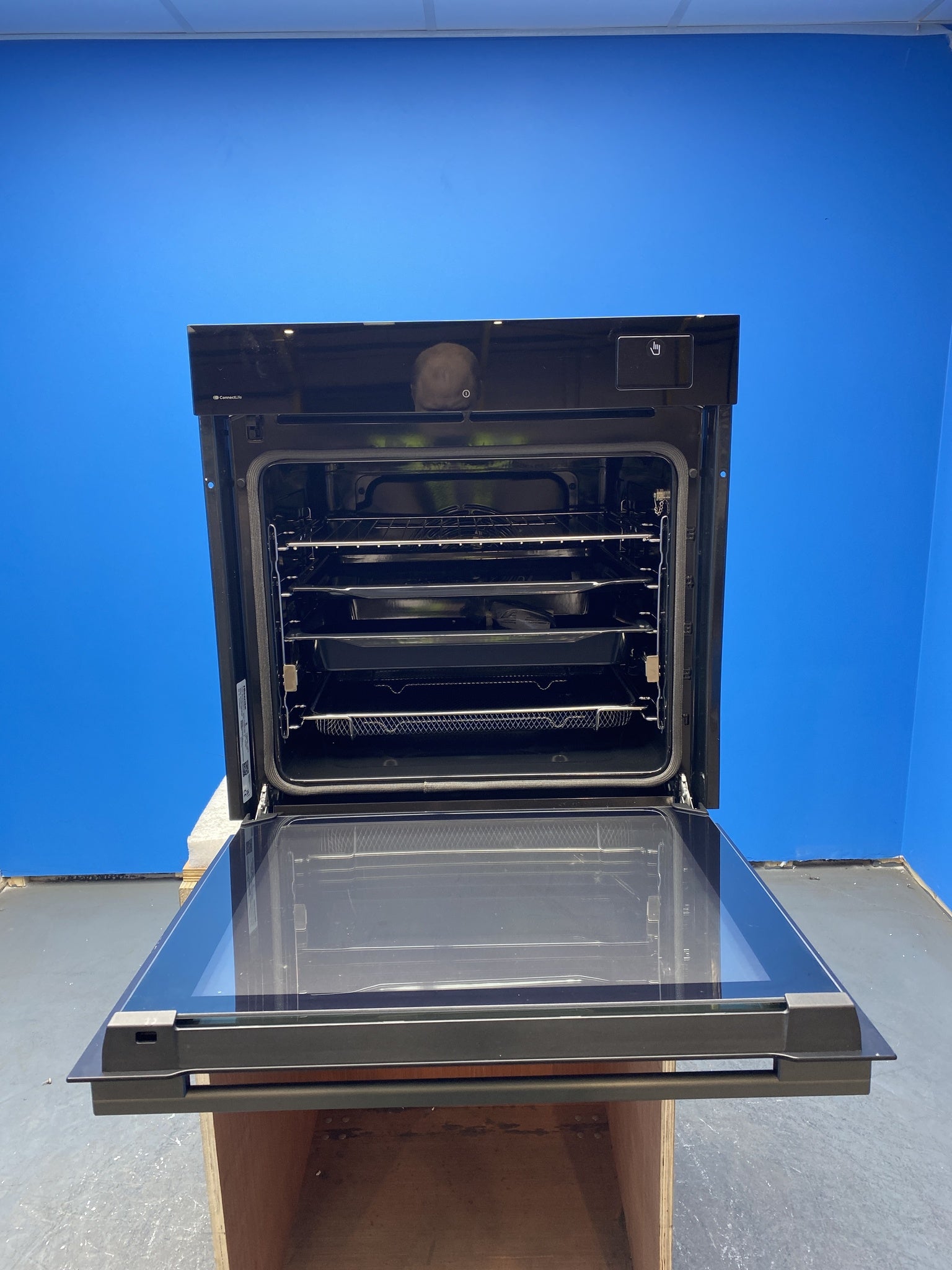 Hisense Hi8 BAS6PH8BUKWF BlackLine 77L Built-In Steam and Pyrolytic Oven