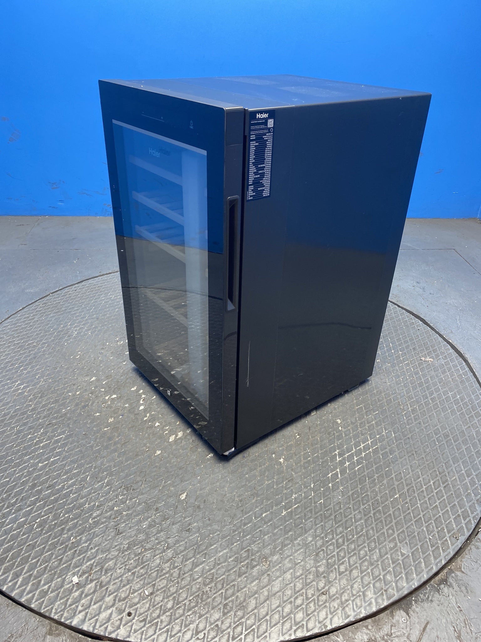 Haier HWS49GA Series 5 49 Bottle Wine Cooler