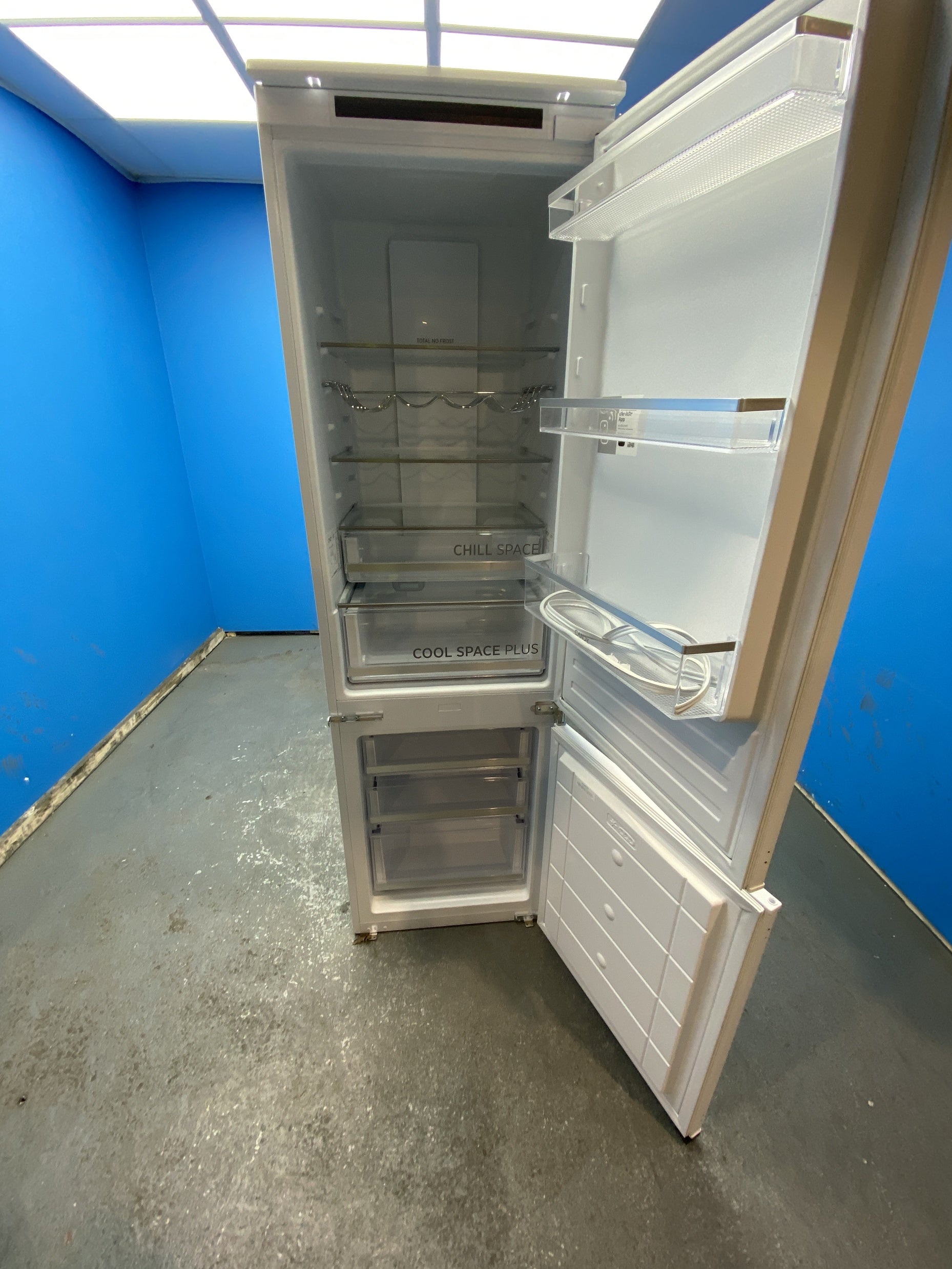 Candy CBBMT18EK Integrated 244 Litre Smart Fridge Freezer