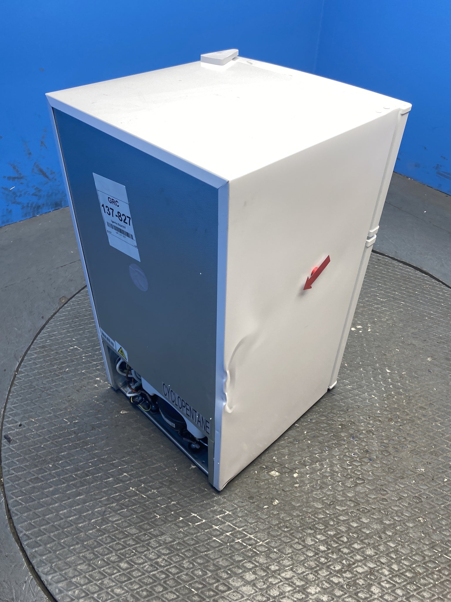 Igenix IG347FF 96 Litre Undercounter Fridge Freezer