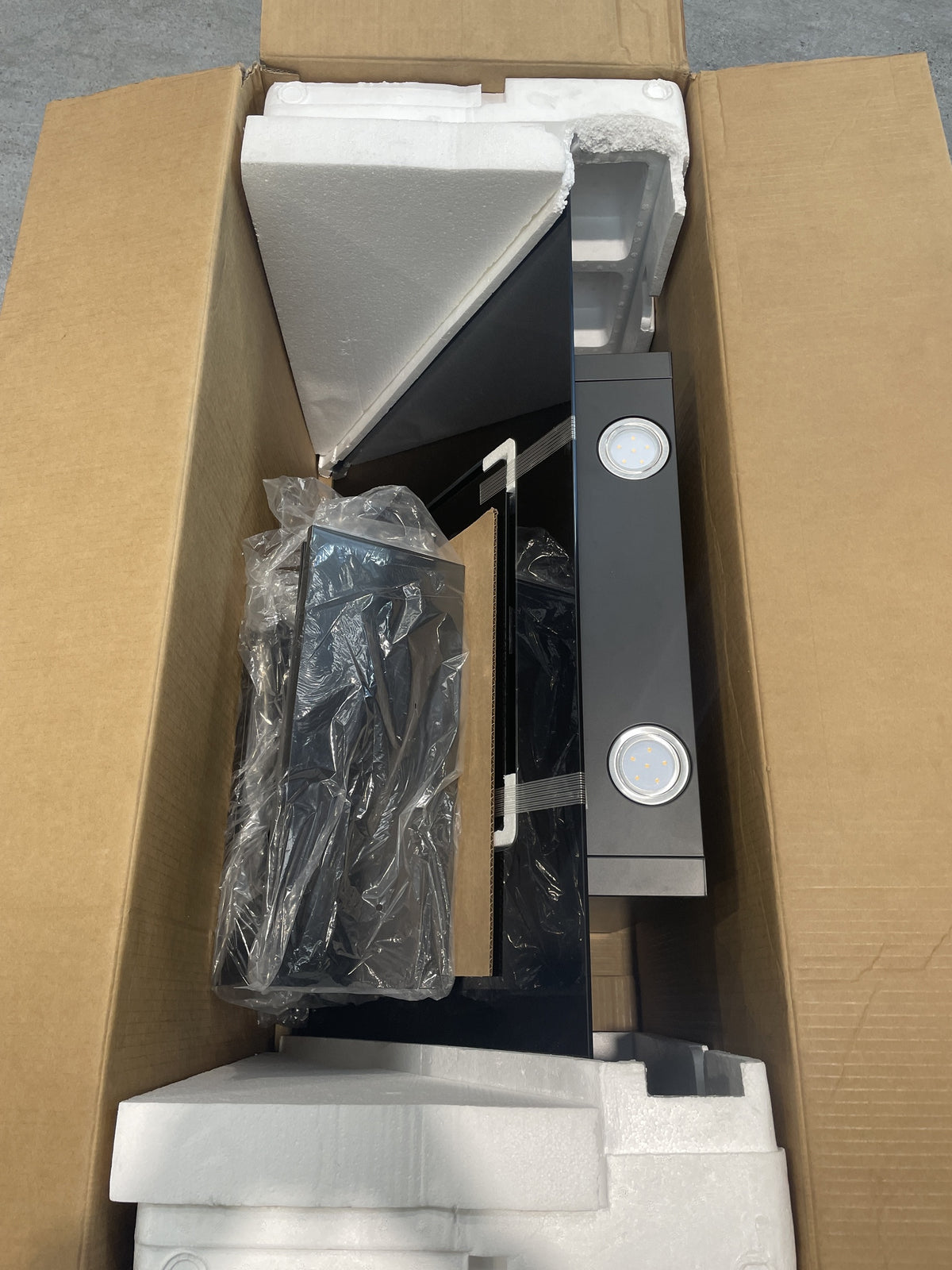 #GRC-157-788 - Hisense Hi4 CH10IN14BBUK 100cm Angled Chimney Cooker Hood