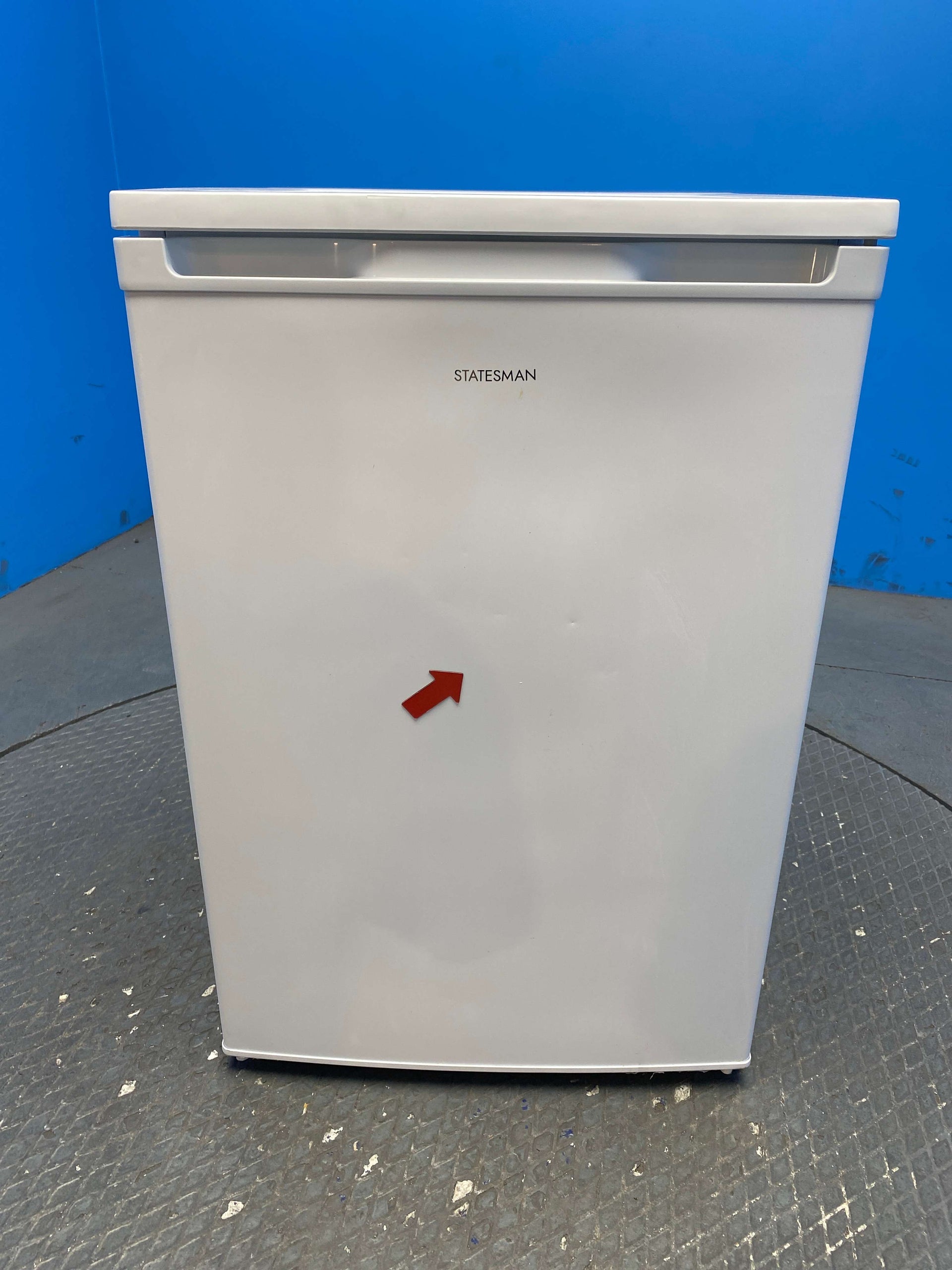 Statesman L255W 113 Litre 55cm Under Counter Fridge