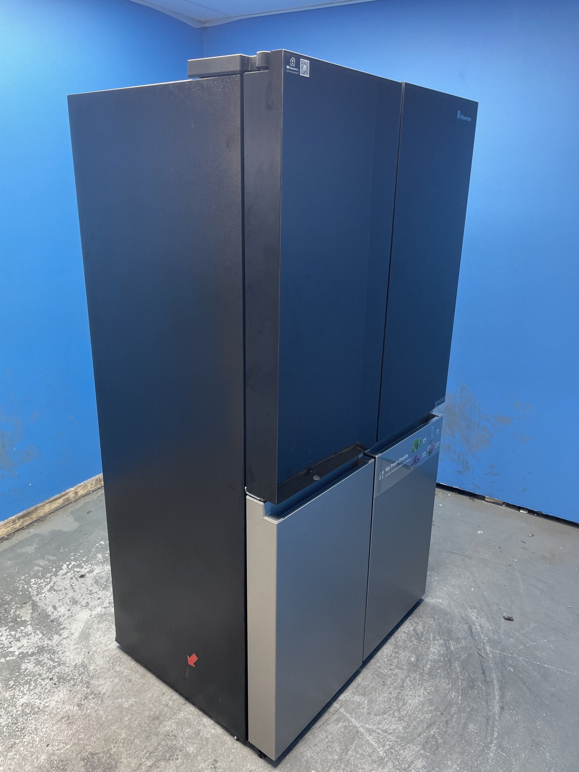 #GRC-158-069 - Hisense RQ5X560SFLES Smart American Multi Door Fridge Freezer