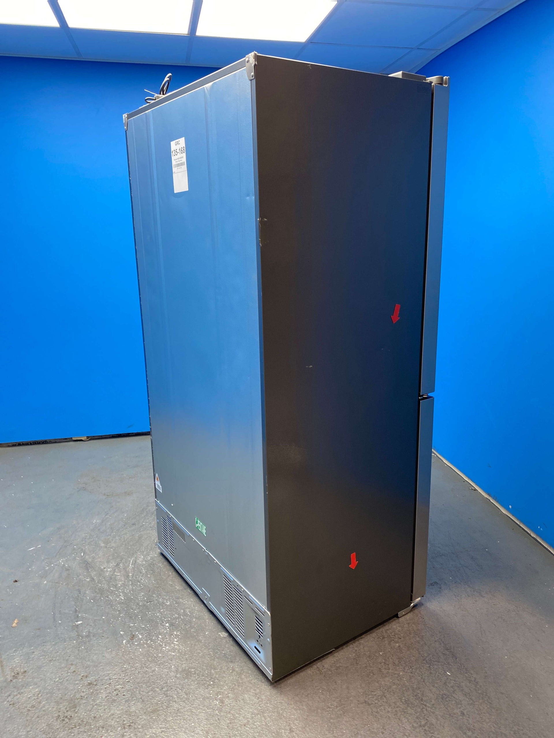 Hoover HSC918ENXK 567L No Frost American Style Fridge Freezer