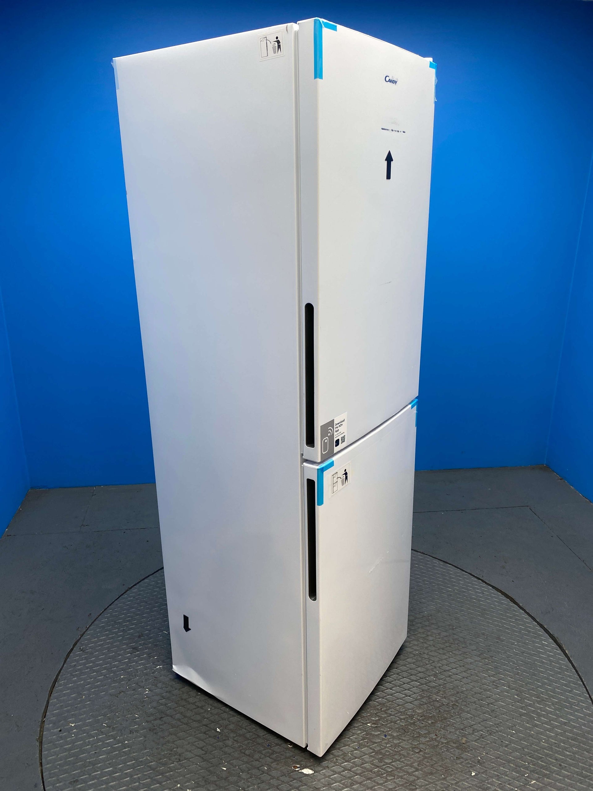 Candy CCT3L517EWK 252 Litre Combi Fridge Freezer