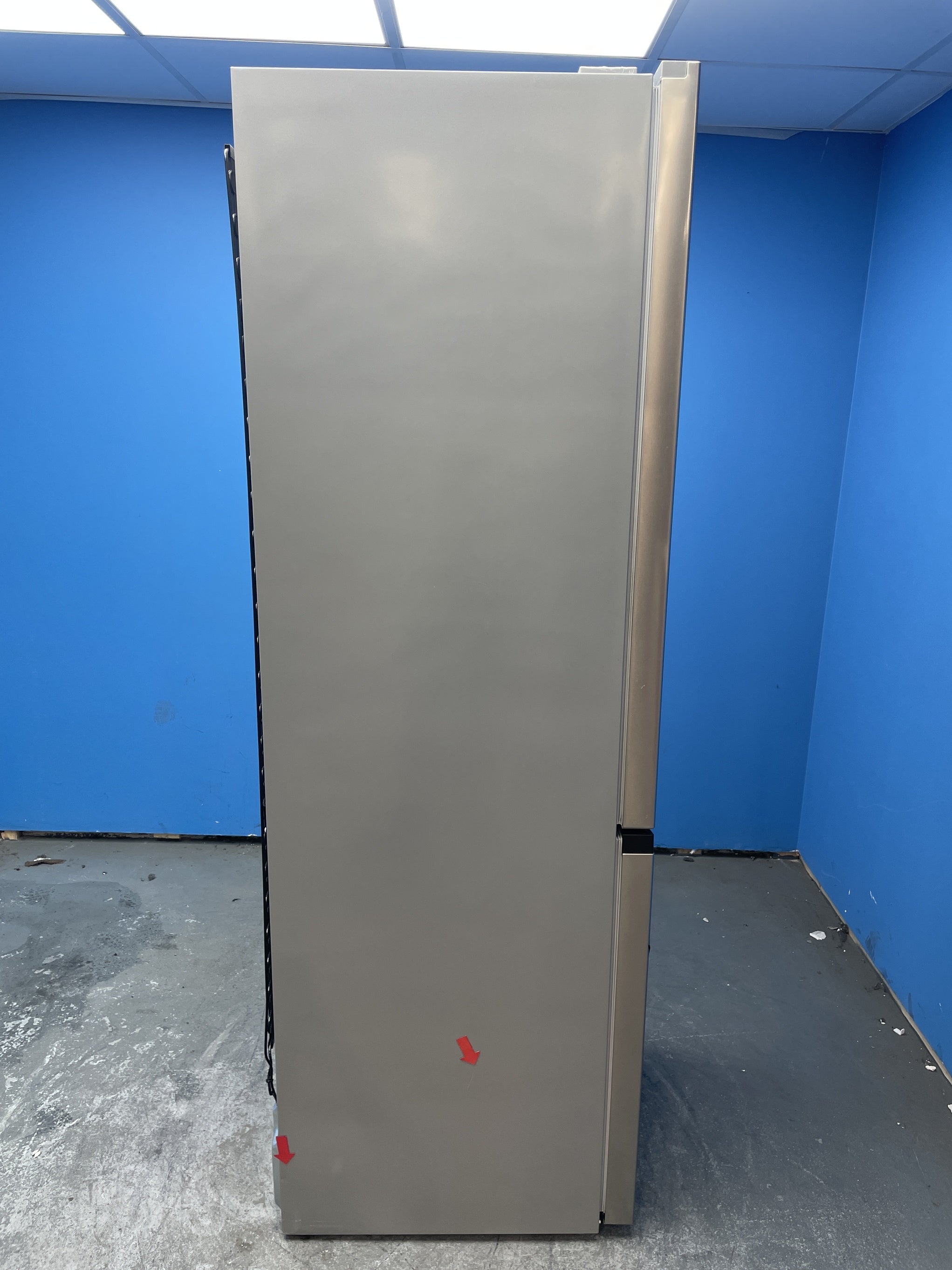 #GRC-158-812 - Midea MDRB521MGB02 Total No Frost Fridge Freezer
