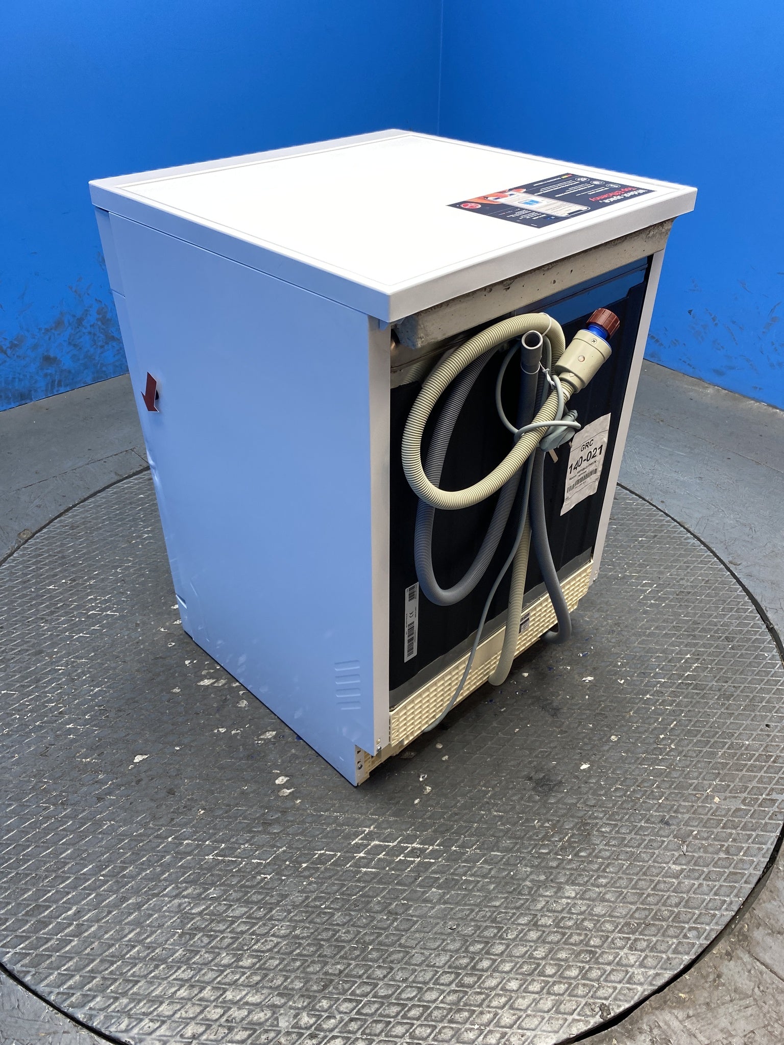 Hoover HF6B4S1PW 16 Place Setting Dishwasher