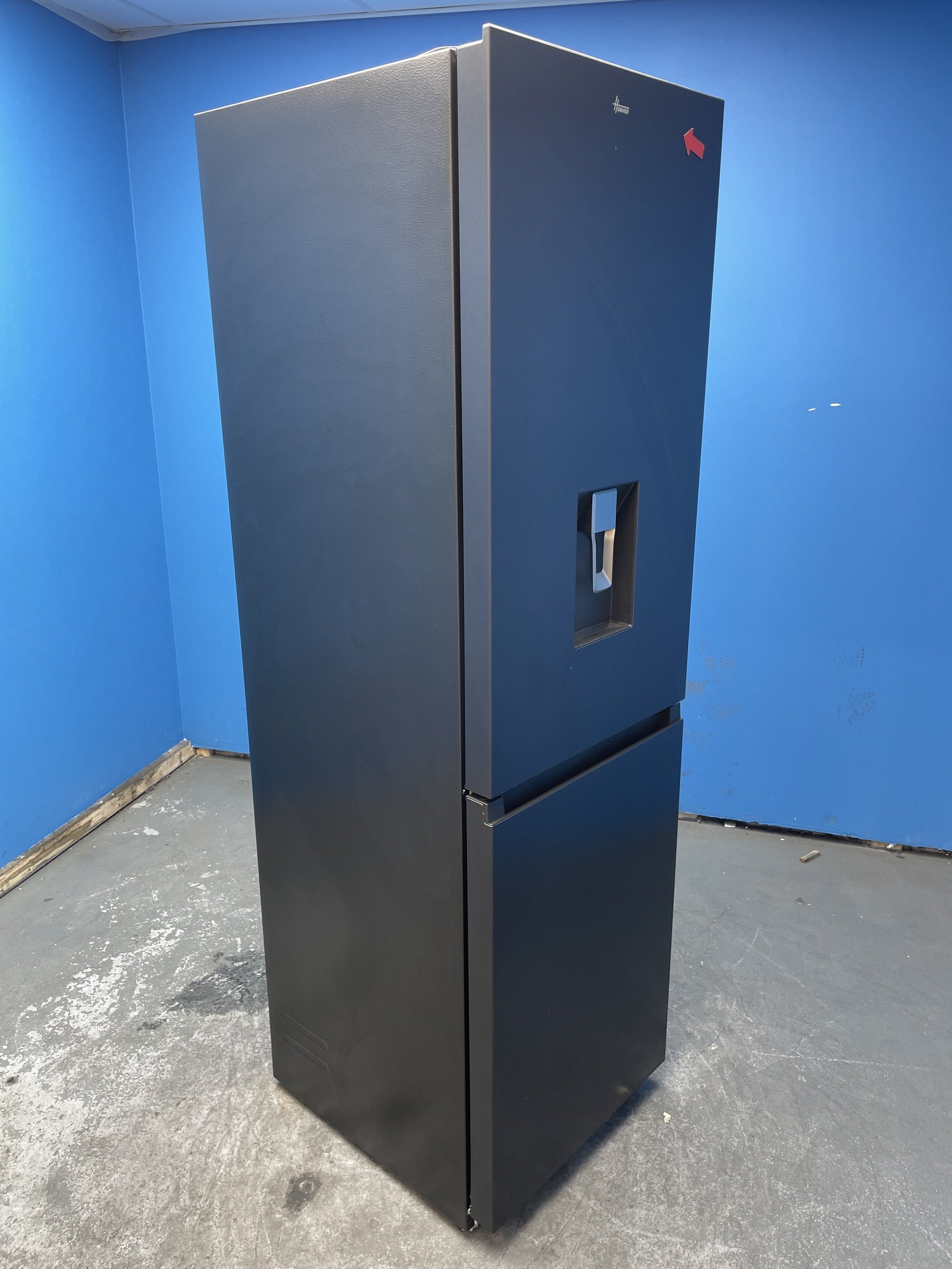 #GRC-160-651 - Hoover HONCQ3T518EWTK No Frost Fridge Freezer with Water Dispenser
