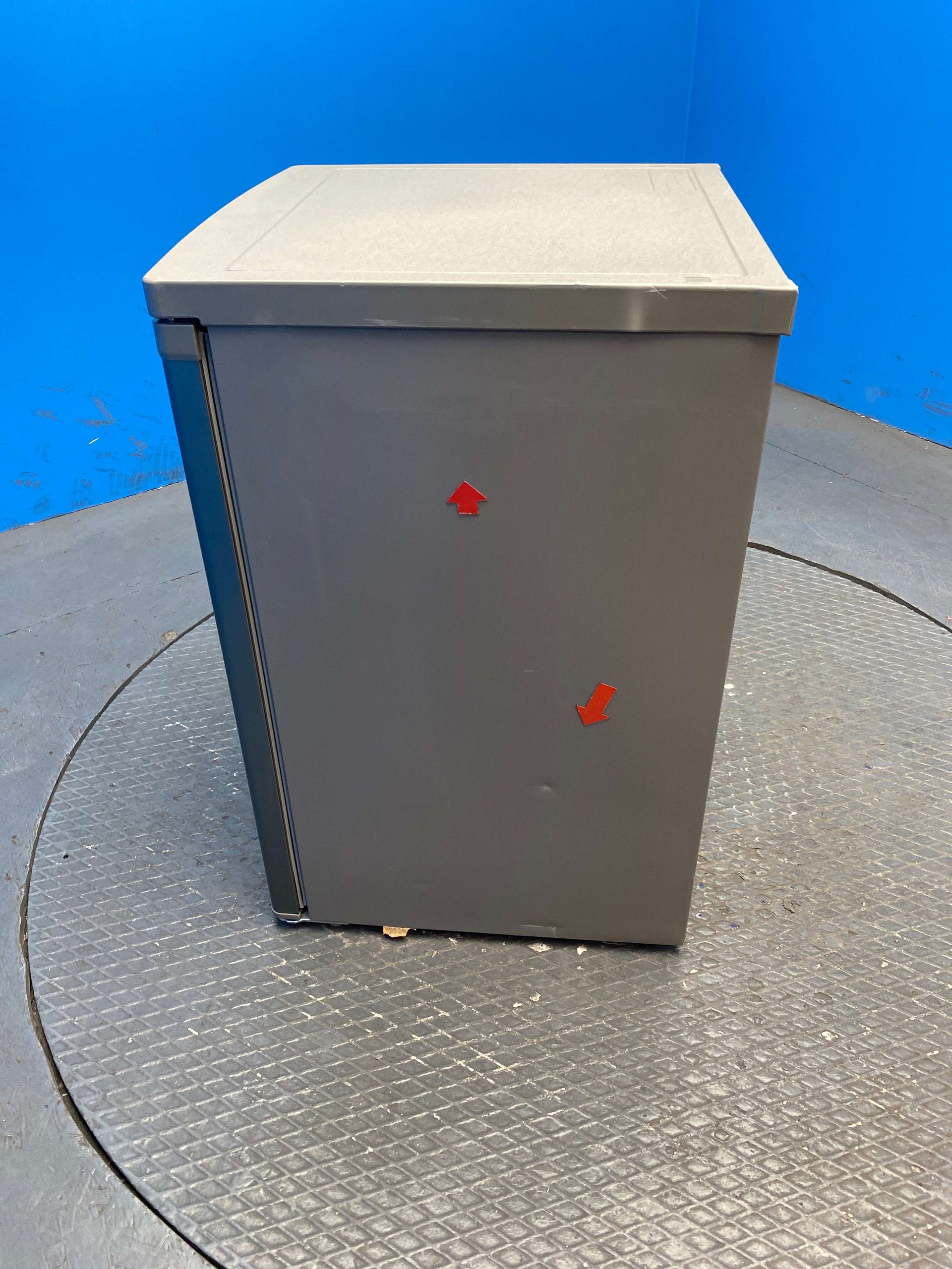 Igenix IG255X 136 Litre Undercounter Fridge