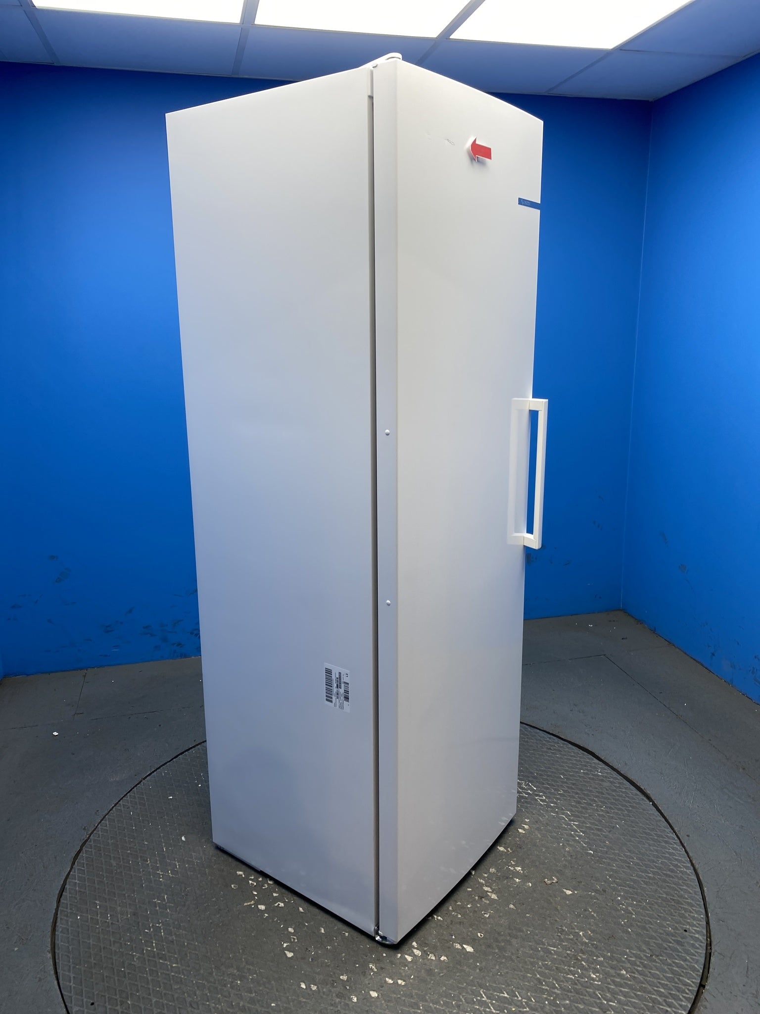 Bosch KSV36VWEPG Series 4 346L Tall Larder Fridge