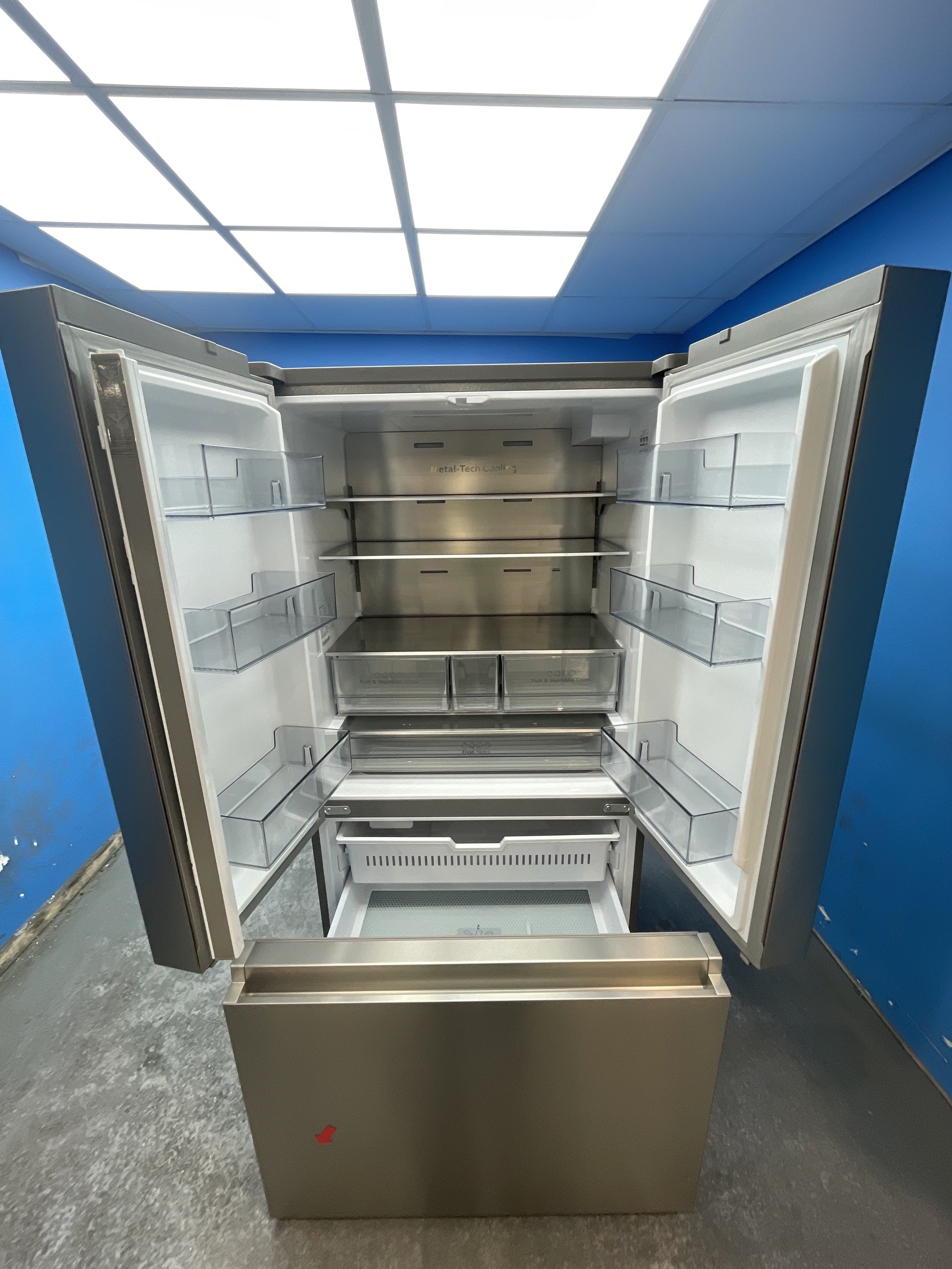 #GRC-163-241 - Hisense RF815N4SESE French Door 364 Litre Fridge Freezer