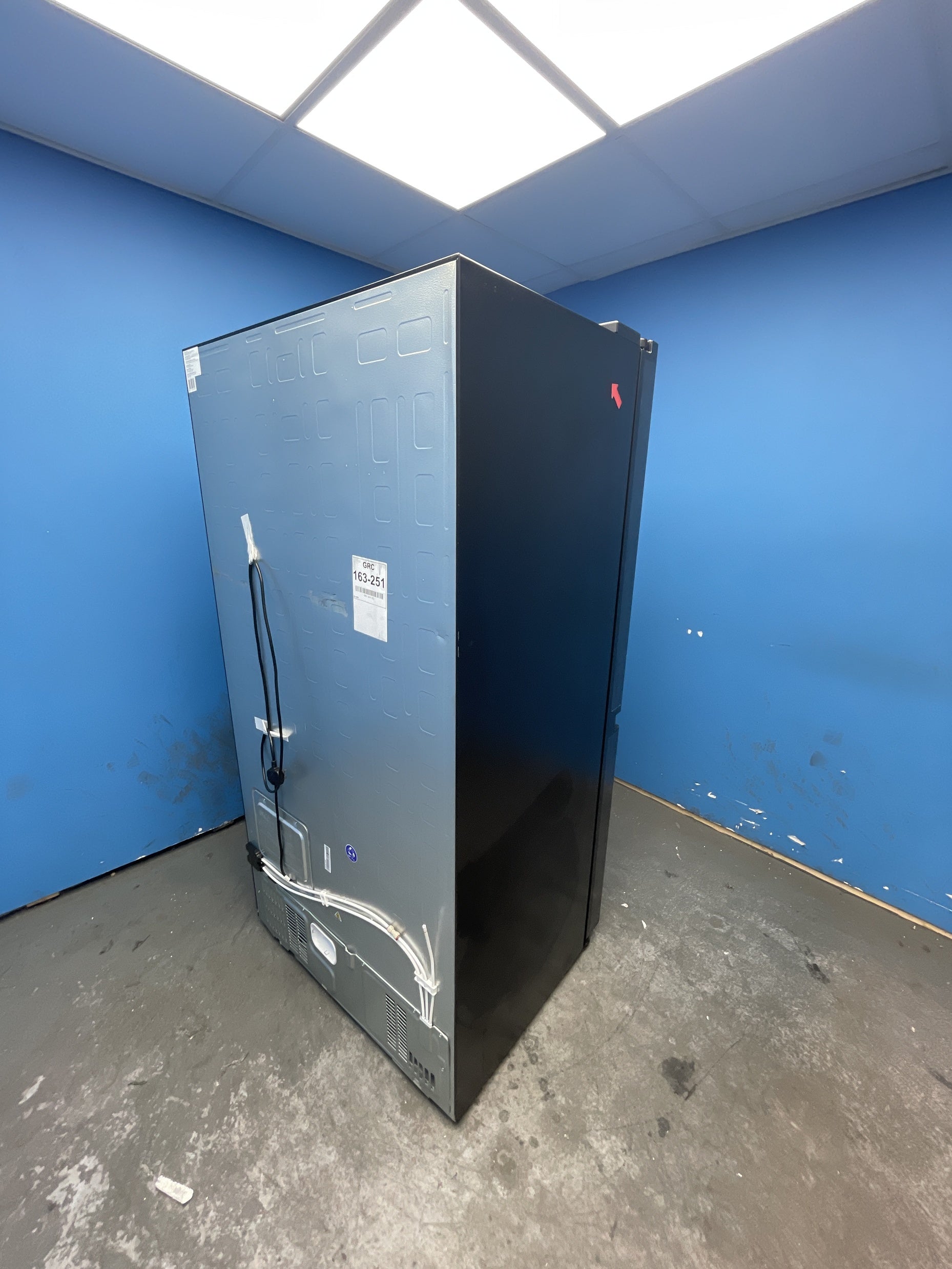 #GRC-163-251 - Hisense RS9P628GPFE 614L PureFlat Smart American Fridge Freezer