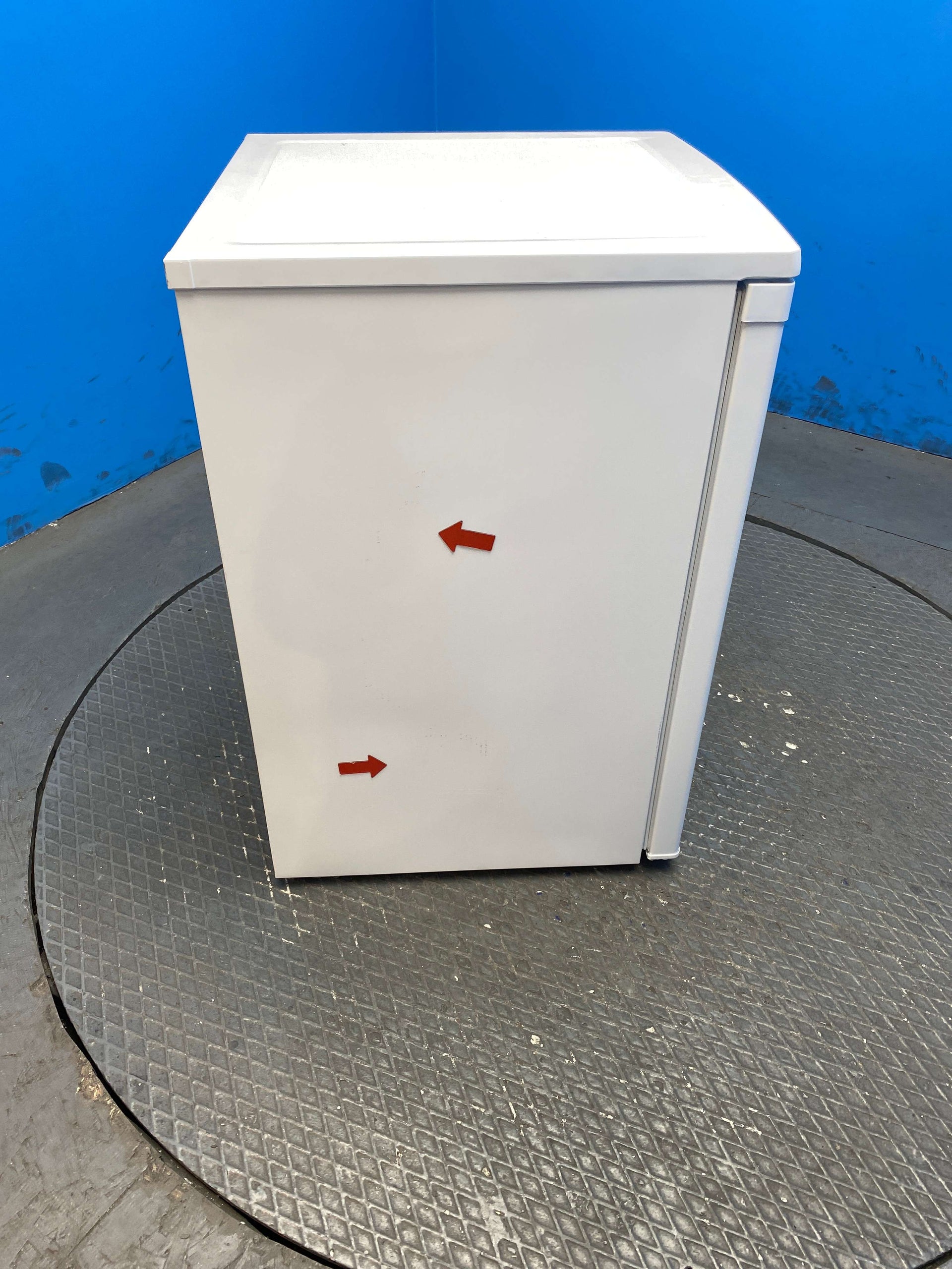 Statesman L255W 113 Litre 55cm Under Counter Fridge