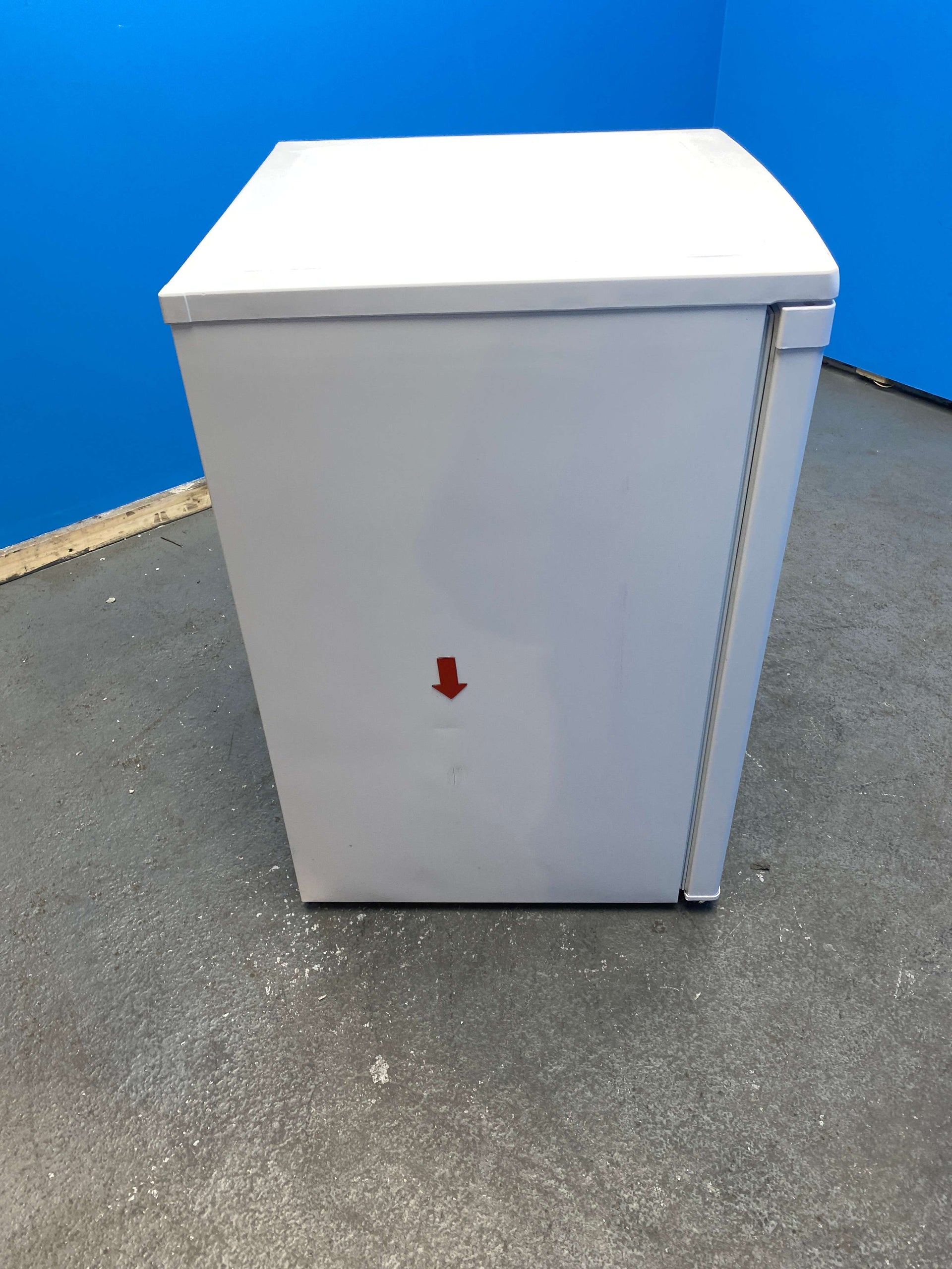 Statesman L255W 113 Litre 55cm Under Counter Fridge