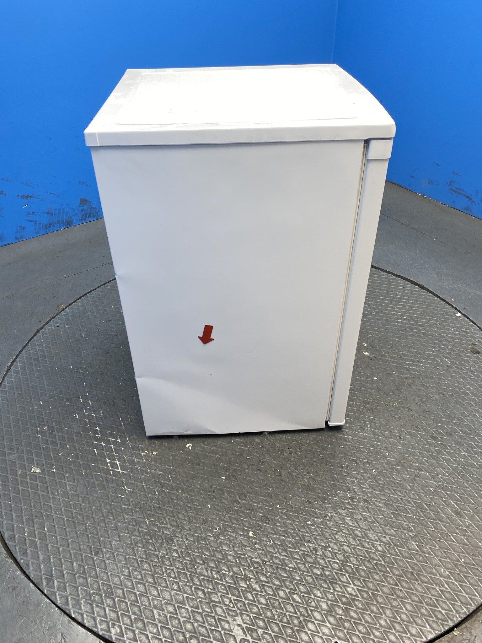 Igenix IG255W 136 Litre Under Counter Fridge