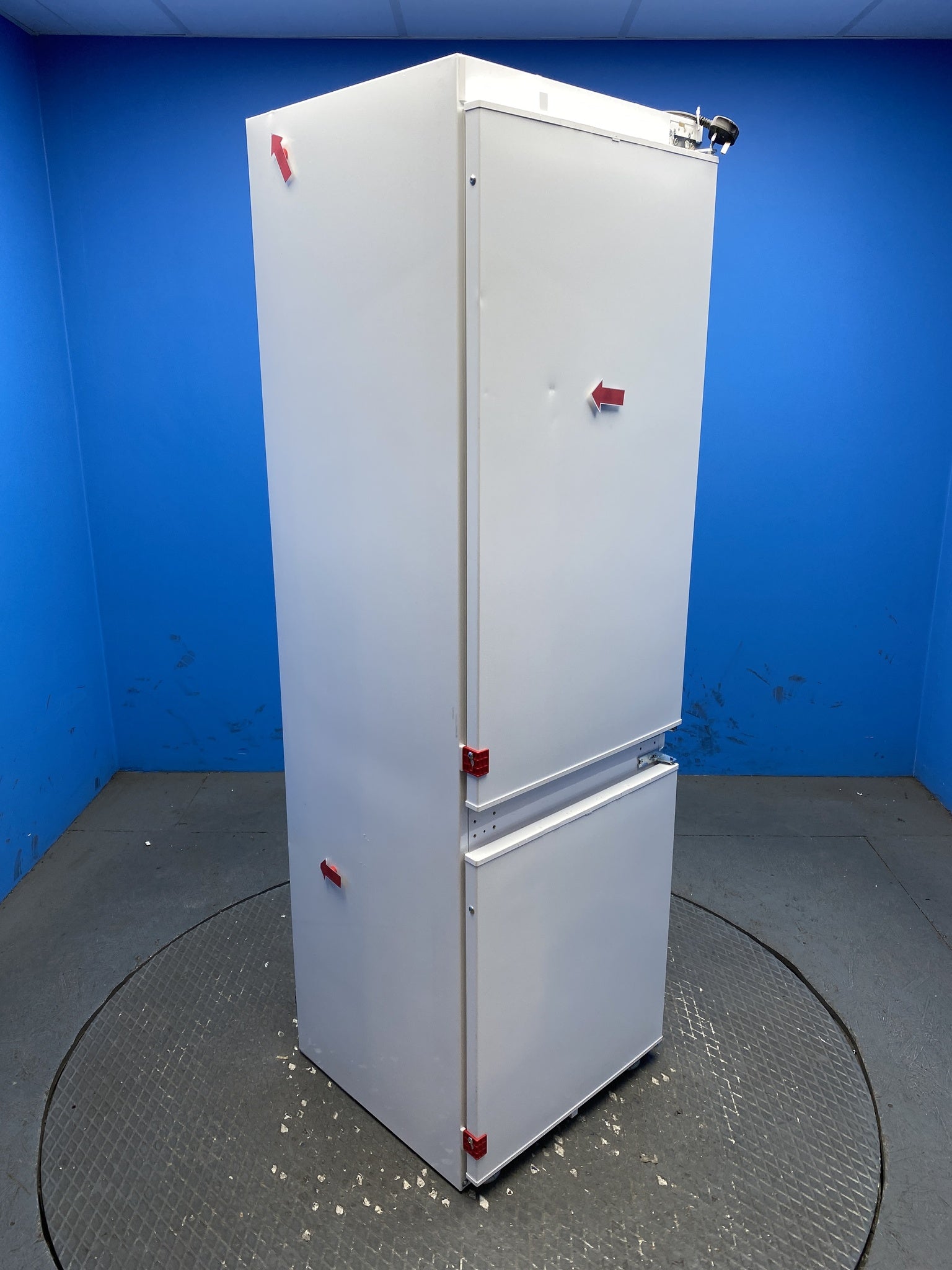 Haier HBW7518CTK Integrated 70/30 Total No Frost Fridge Freezer