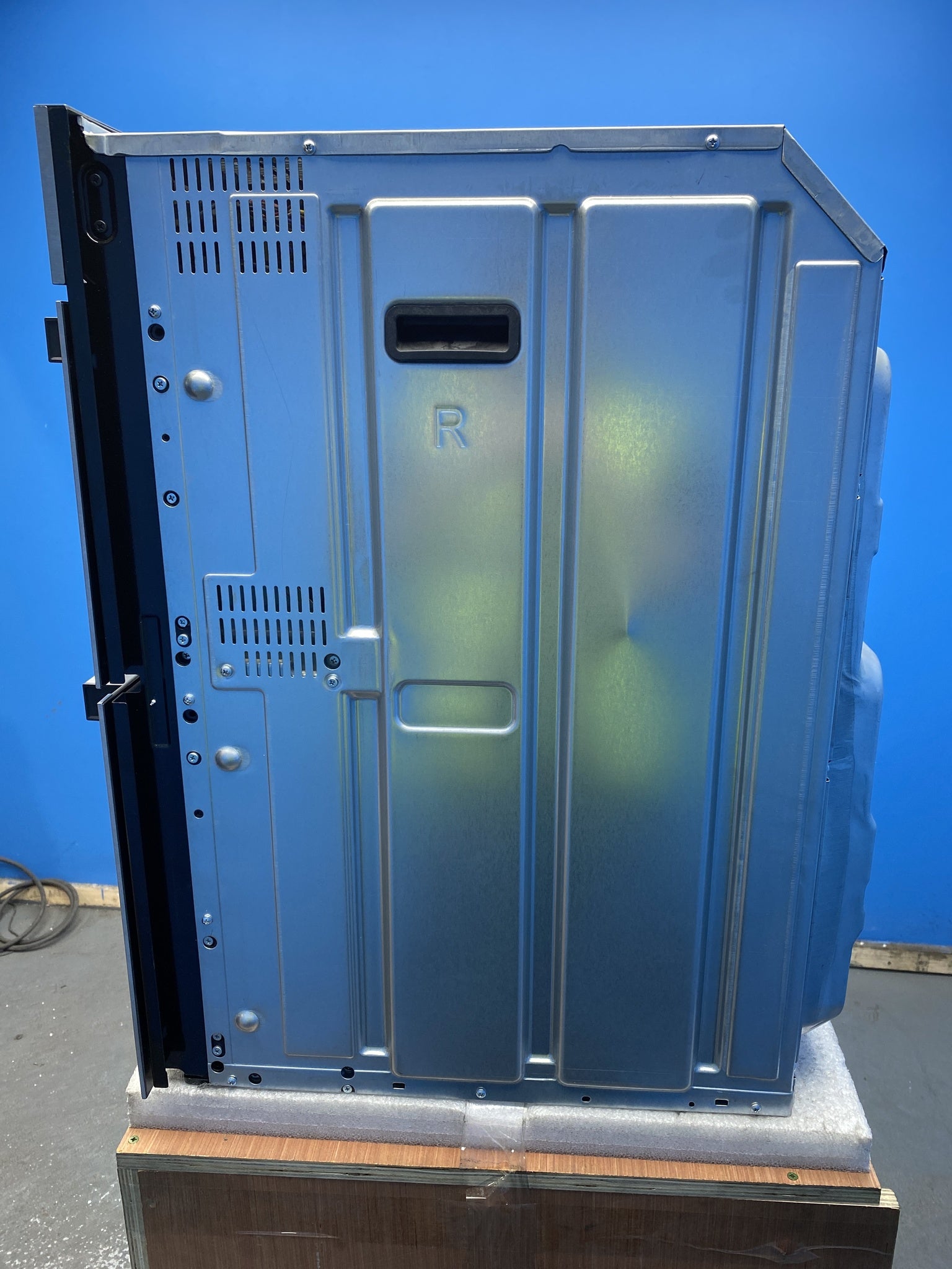 Hotpoint DUH10DIX Built-Under Electric Double Oven