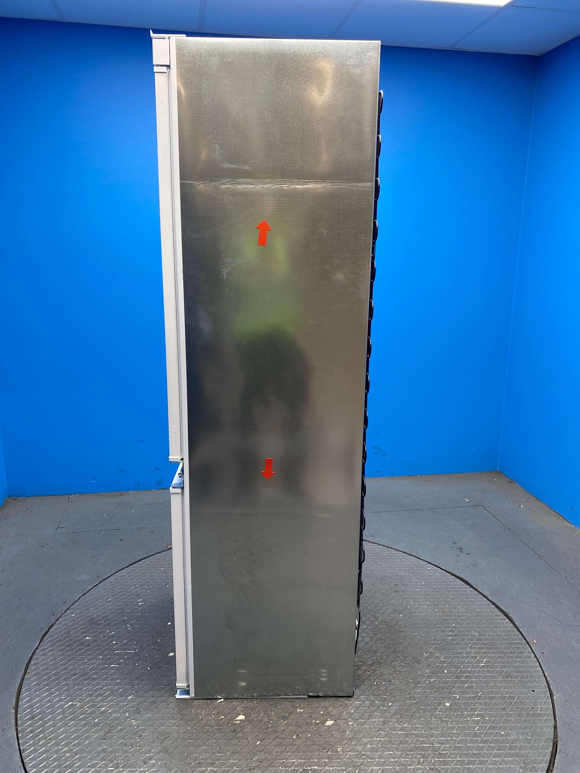 Haier HBW5518EK Integrated 248 Litre Combi Fridge Freezer