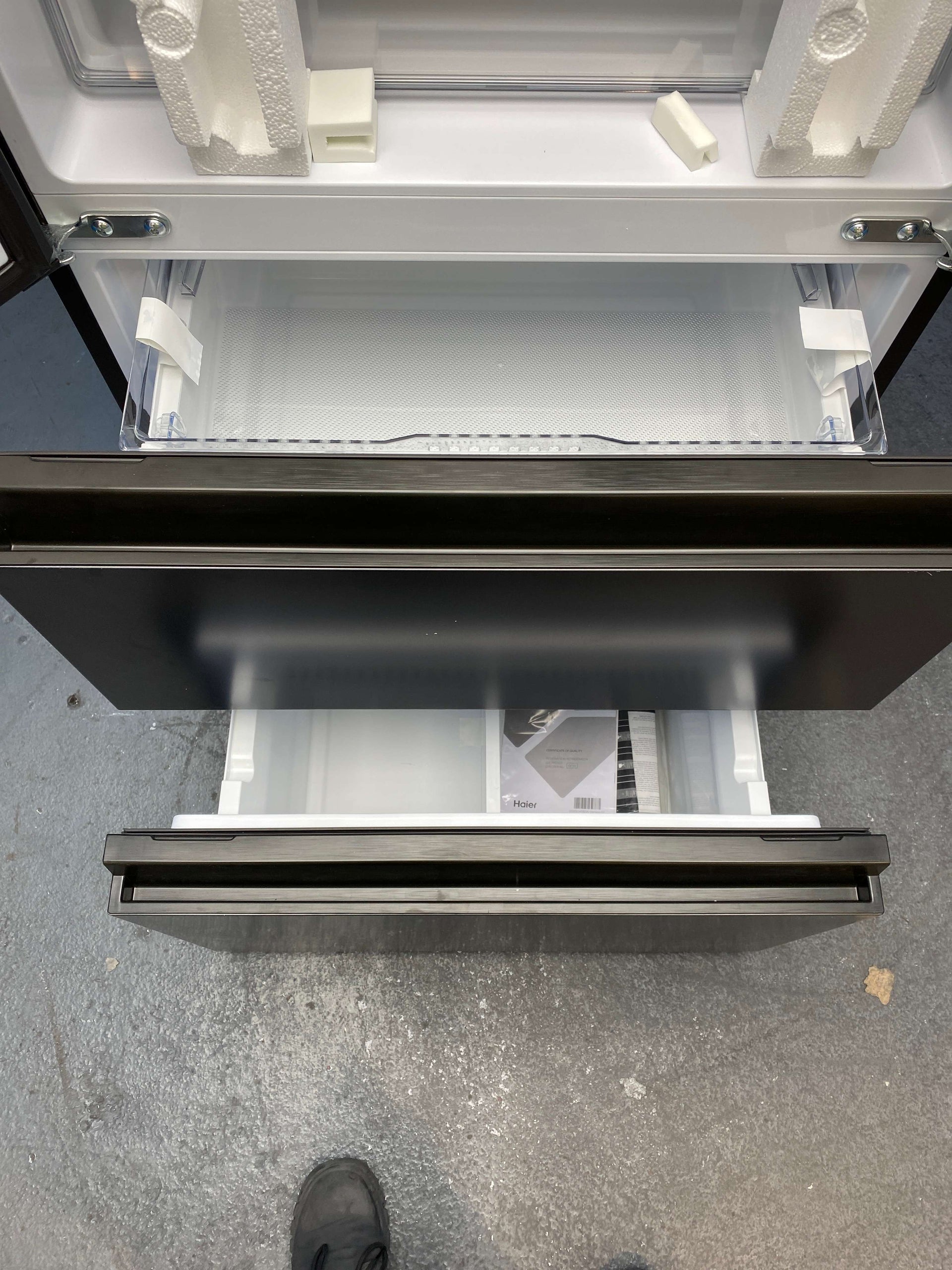 Haier FD 70 Series 3 HFR3718ENPT No Frost Fridge Freezer
