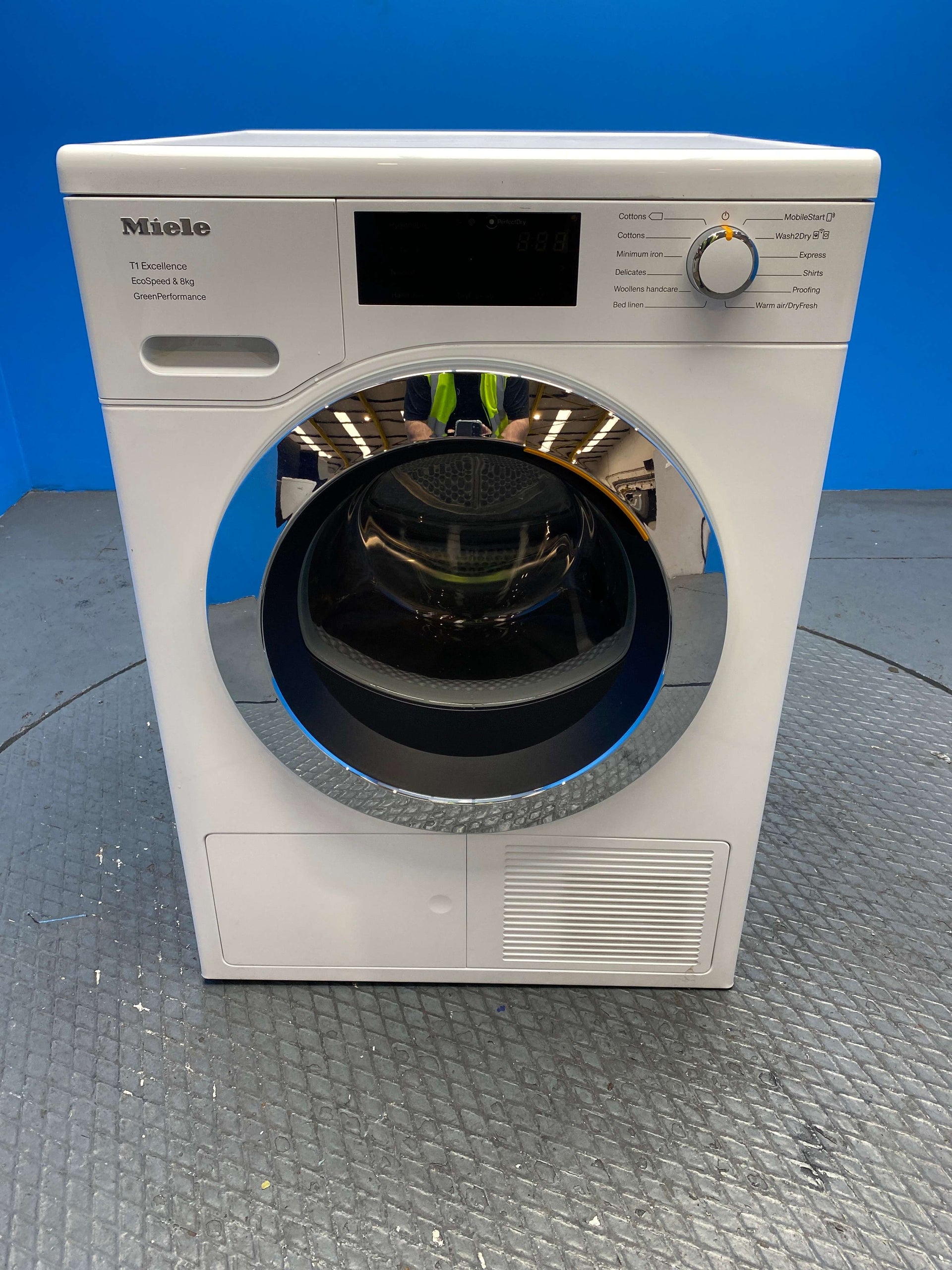 Miele TEF765WP 8kg Heat Pump Tumble Dryer