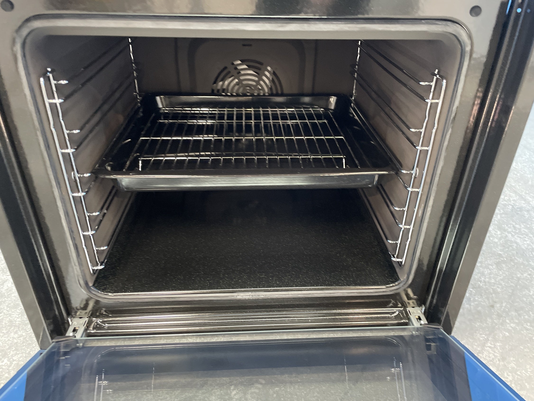 #GRC-158-258 - AEG DCB331010M SurroundCook Built-In Electric Double Oven