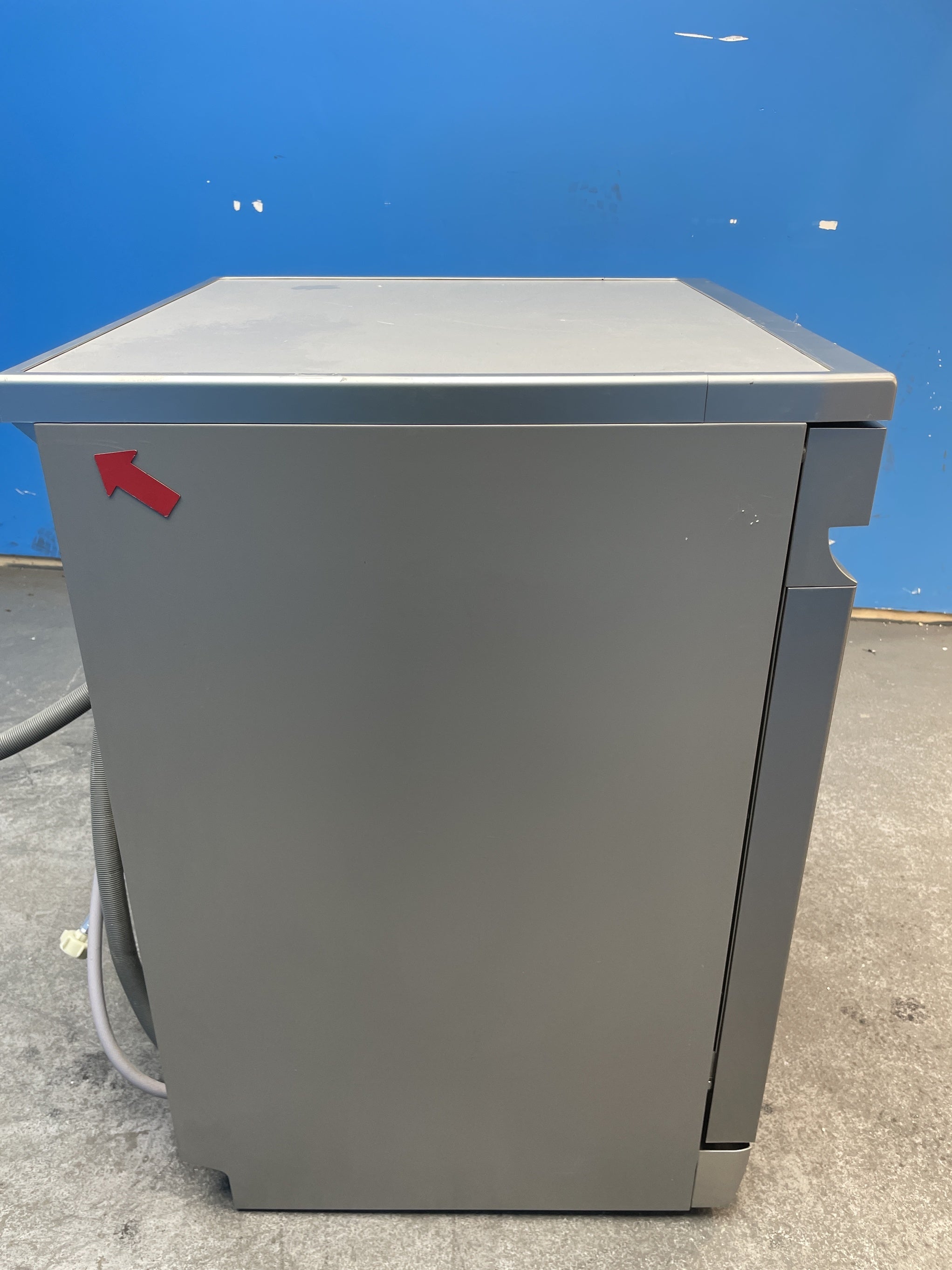 #GRC-158-791 - Midea MDWEF1433D 14 Place Full Size Dishwasher in Silver