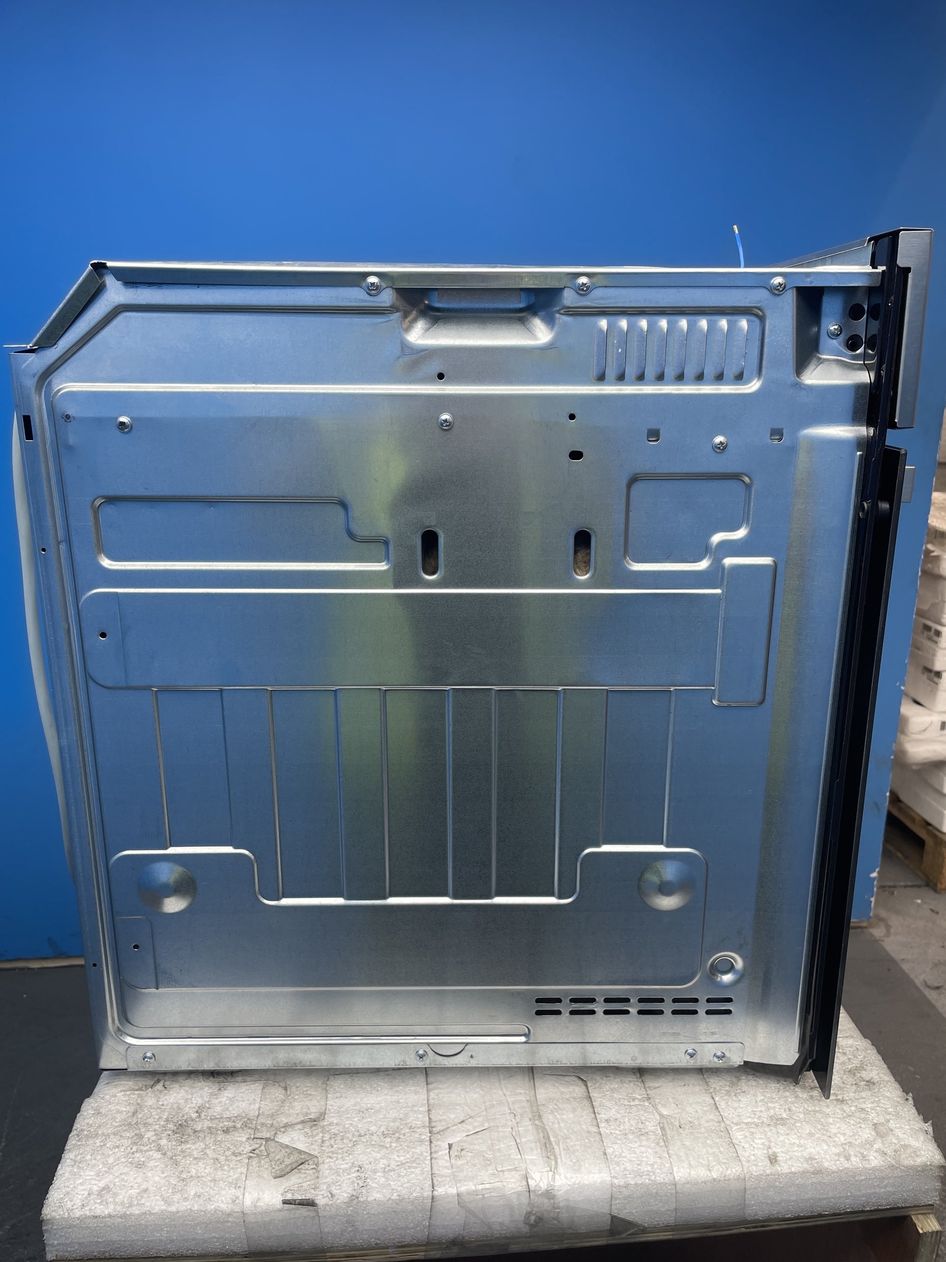 #GRC-162-673 - Candy Built-in Single Electric Oven – 65L, Smart hOn App, Easy Steam