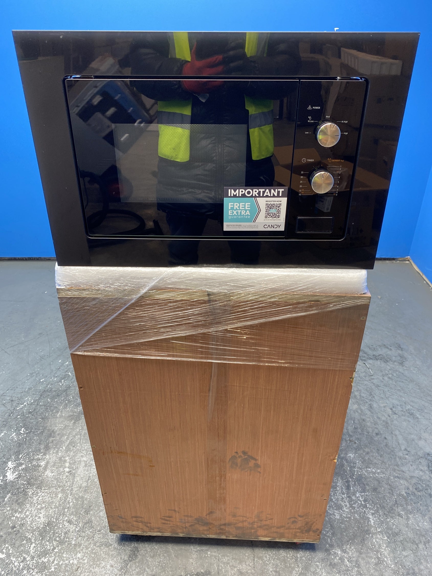 Candy MIS1730BUK 1000W Built-in 17L Microwave