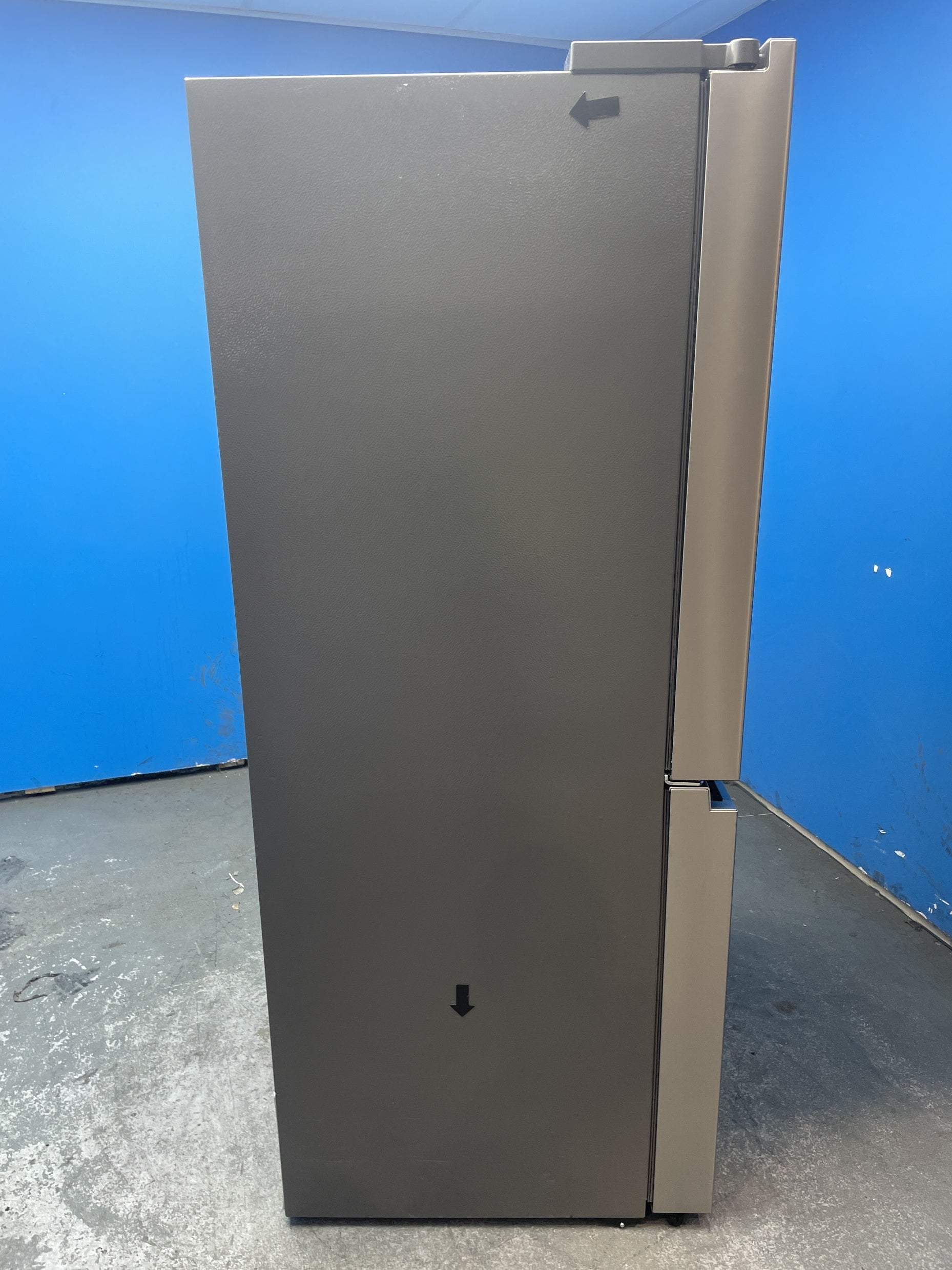 #GRC-143-630 - Hisense PureFlat RQ758N4SWSE Multi Door American Fridge Freezer