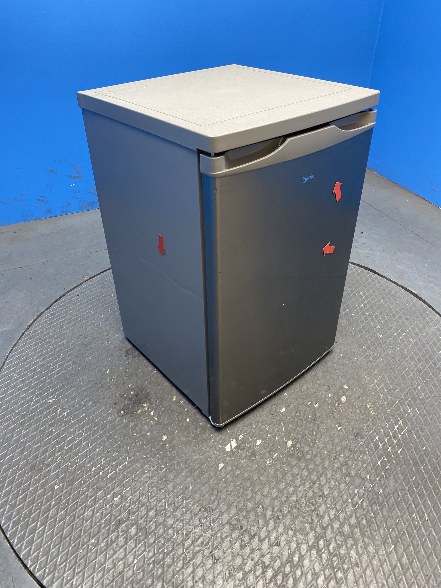 Igenix IG255X 136 Litre Undercounter Fridge