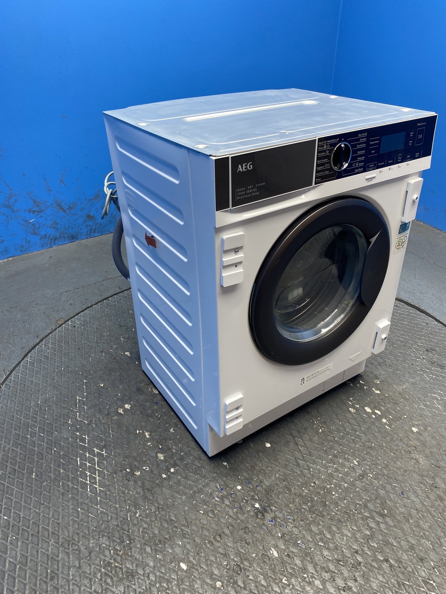 AEG 7000 ProSteam L7WC84636BI 8/4kg 1600rpm Integrated Washer Dryer