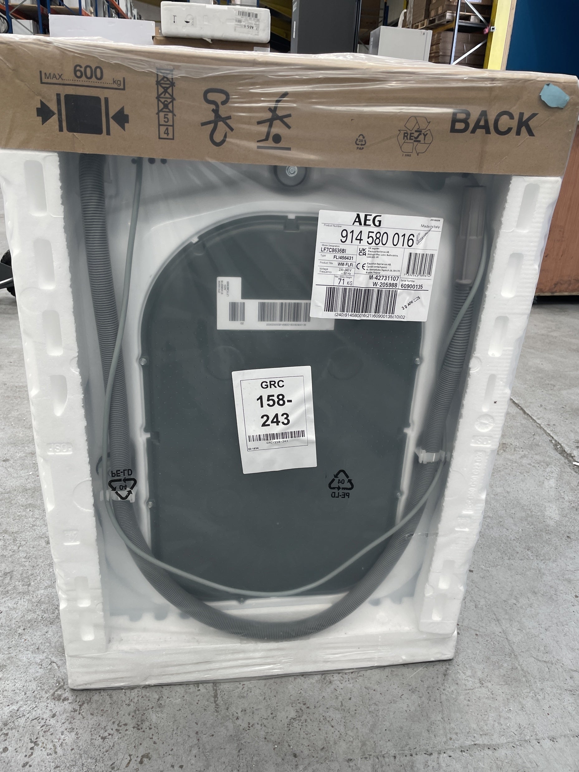 #GRC-158-243 - AEG ProSteam LF7C8636BI 8kg 1600rpm Integrated Washing Machine