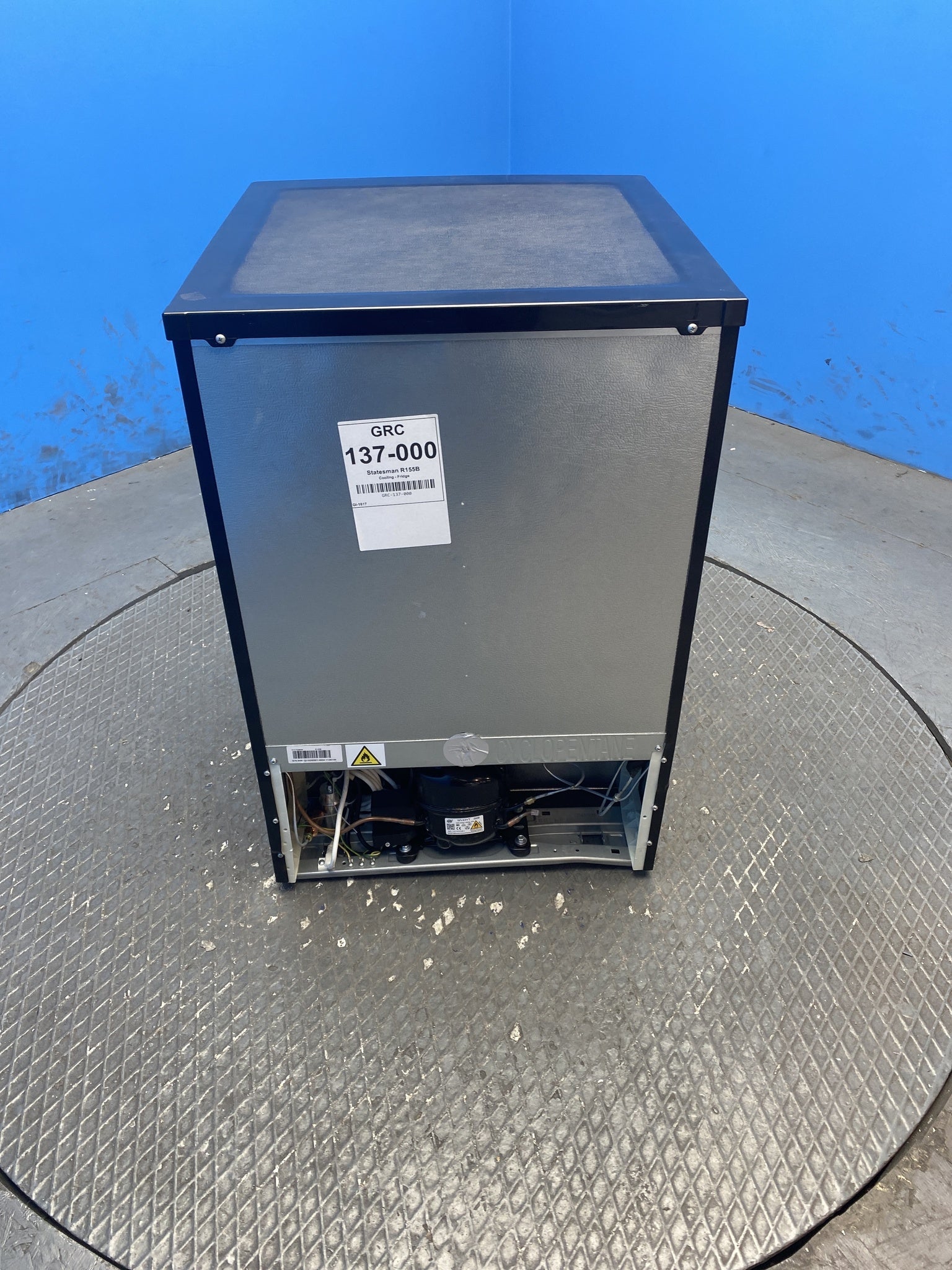 Statesman R155B 55cm 113 Litre Under Counter Fridge