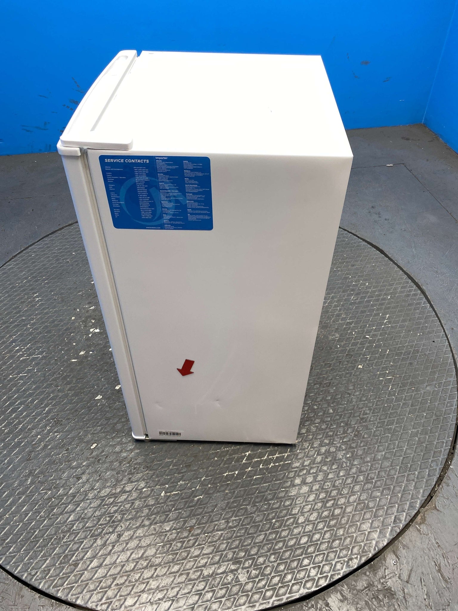 Midea MDRD125FGF01 80 Litre Under Counter Fridge
