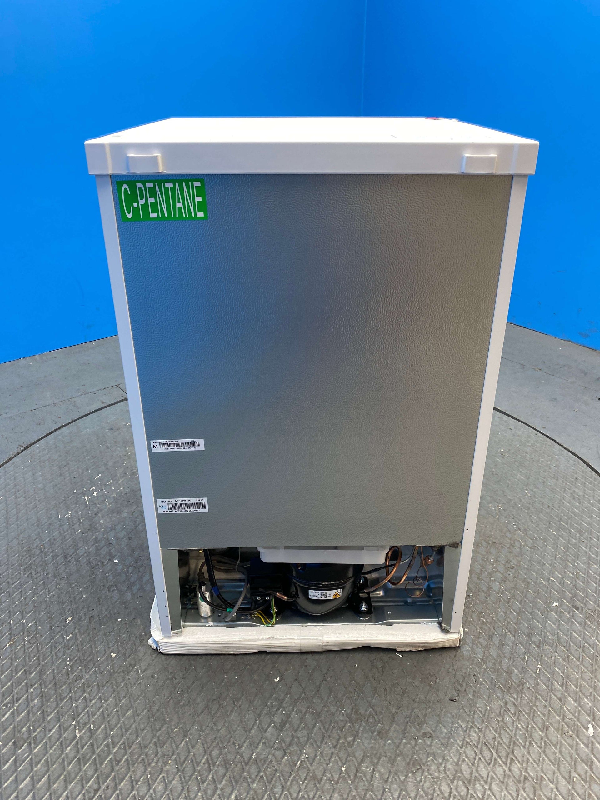 Hoover HOLHS58EWK 127 Litre Under Counter Fridge