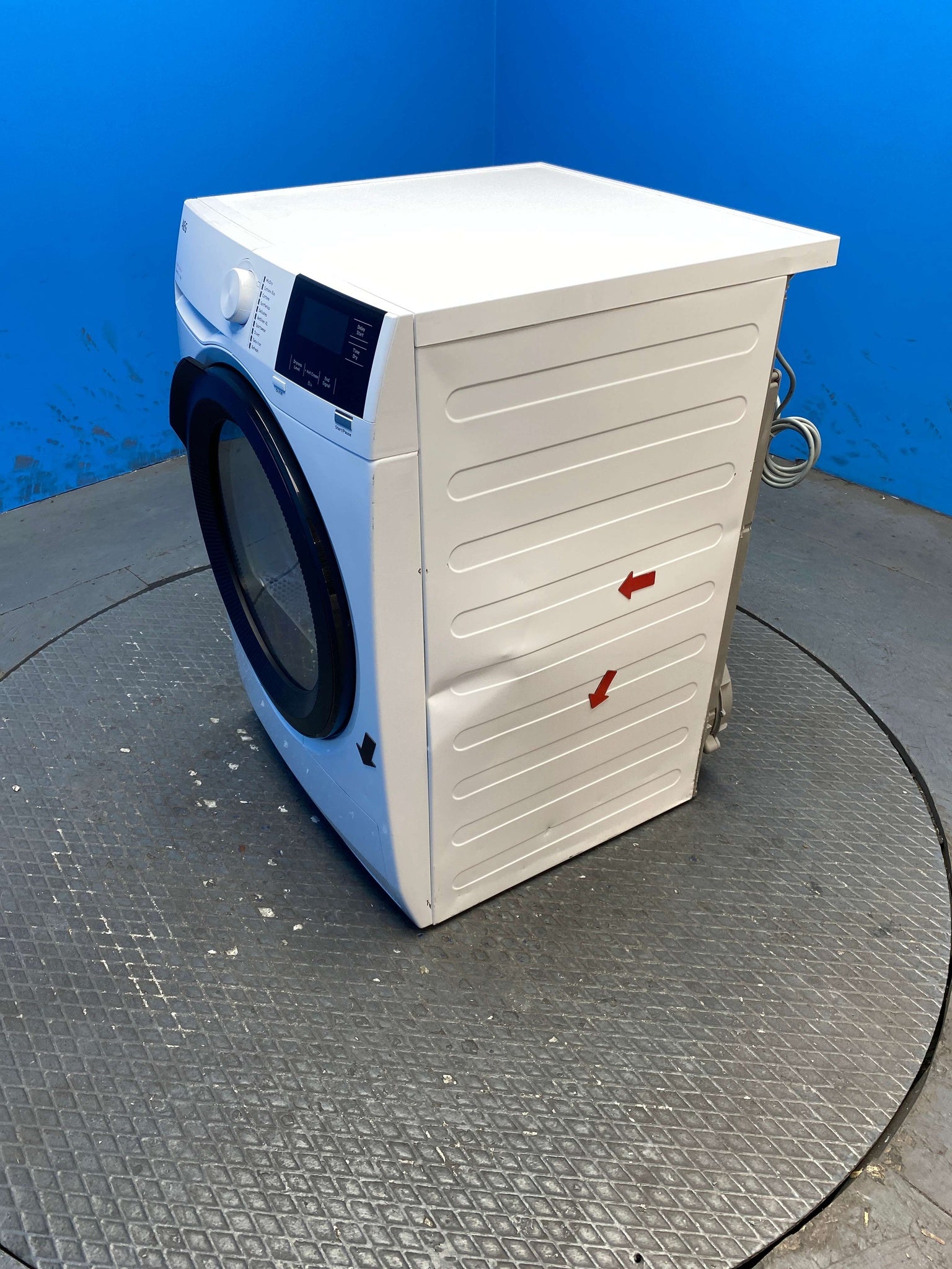 AEG 7000 Series TR718L4B 8kg Heat Pump Tumble Dryer