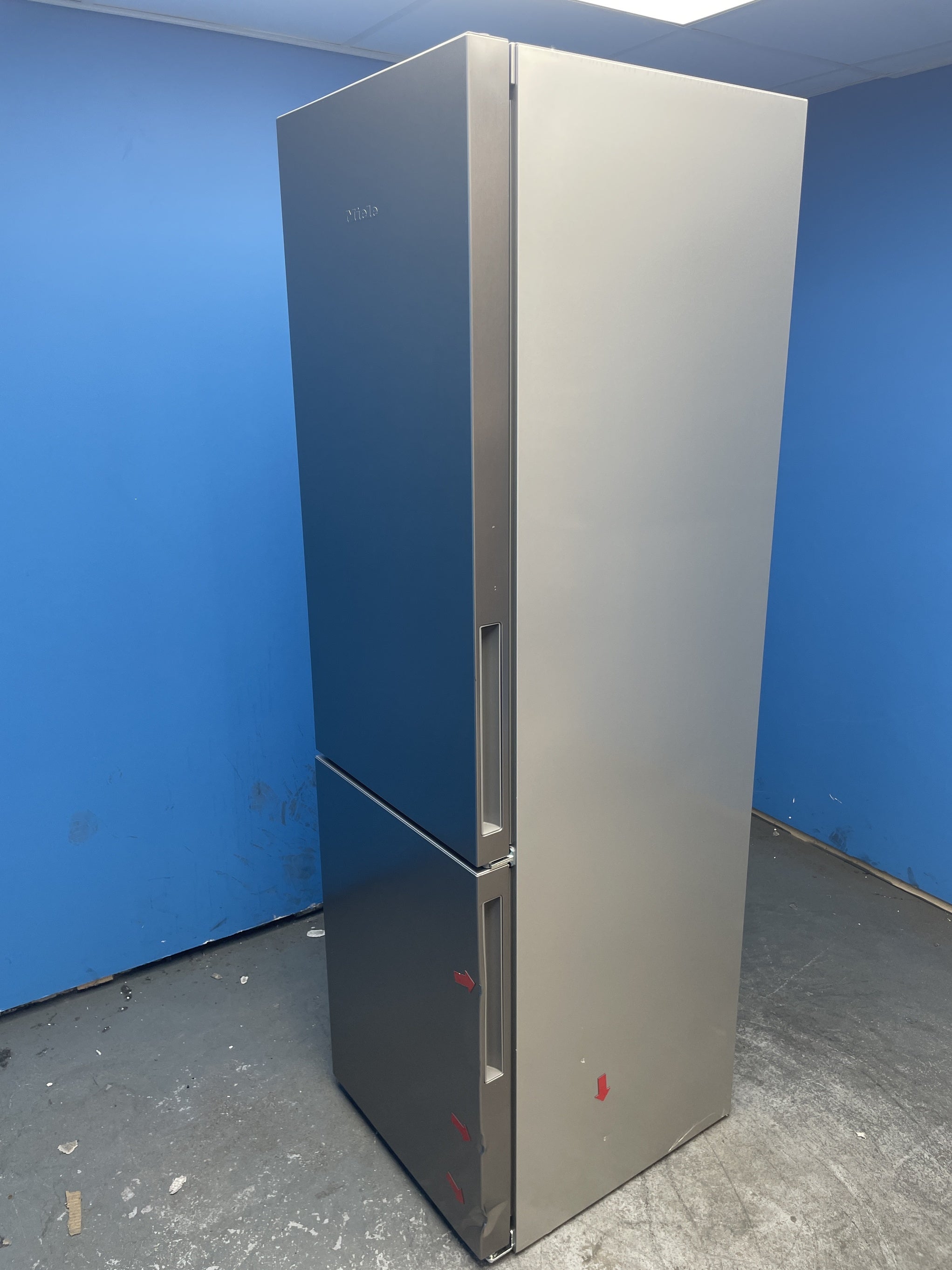 #GRC-158-120 - Miele KFN 4397 CD 125 Edition NoFrost Fridge Freezer