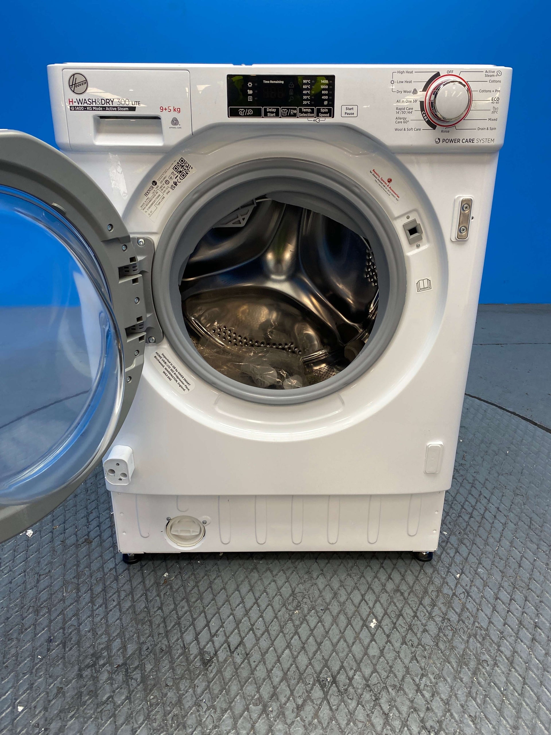 Hoover HBDS495D1ACE Integrated 9 / 5kg 1400 Spin Washer Dryer