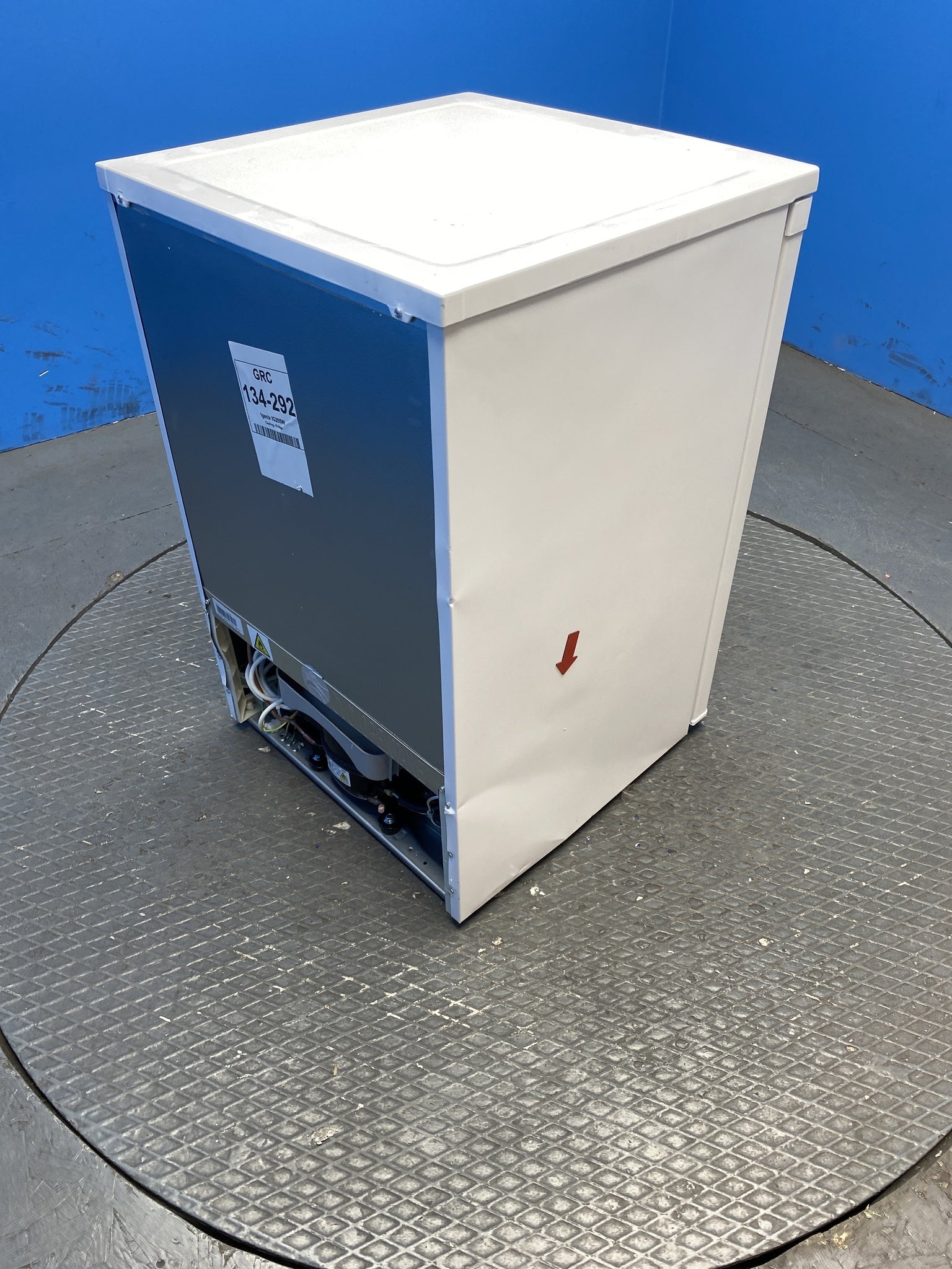 Igenix IG255W 136 Litre Under Counter Fridge