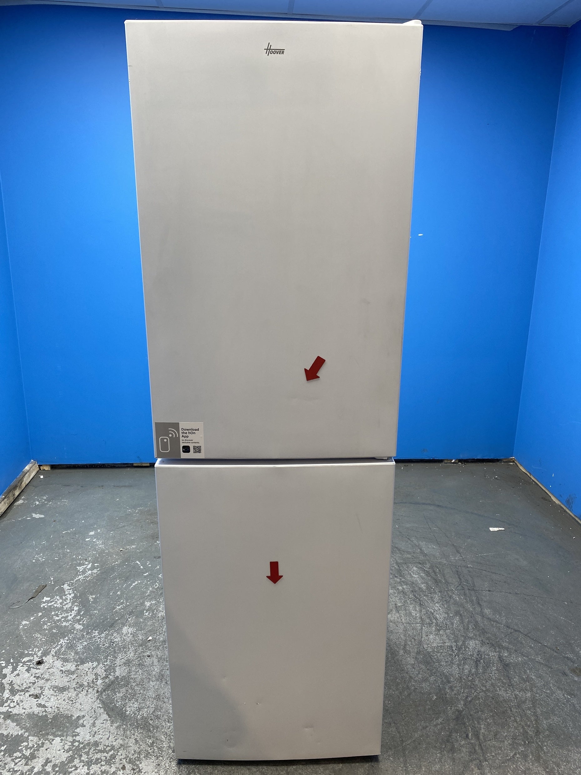 #GRC-156-560 - Hoover HVT3CLECKIHW 235 Litre Combi Fridge Freezer