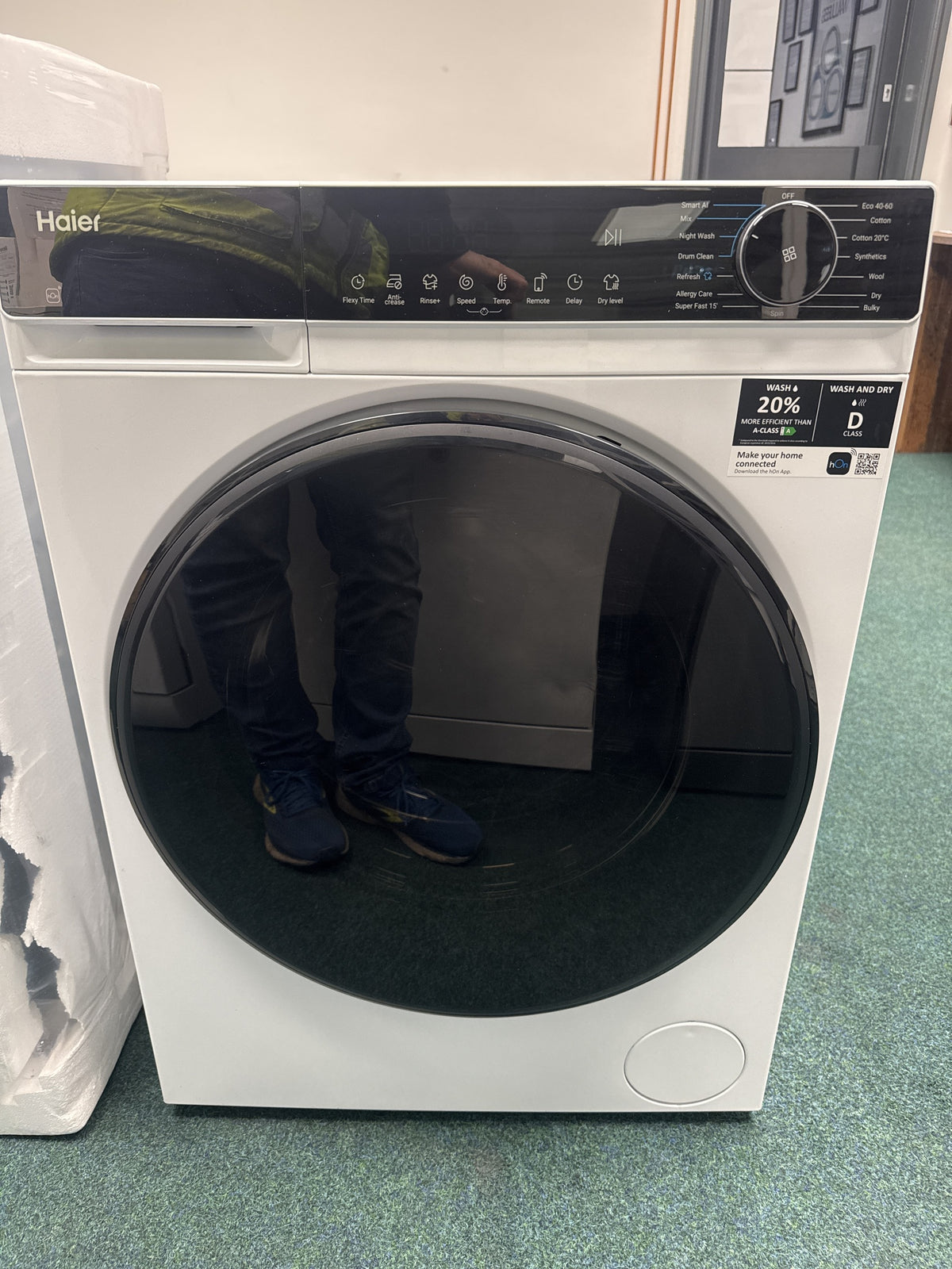 X Series 5 HWD120 BP14357GU1 12 8kg 1400rpm Washer Dryer