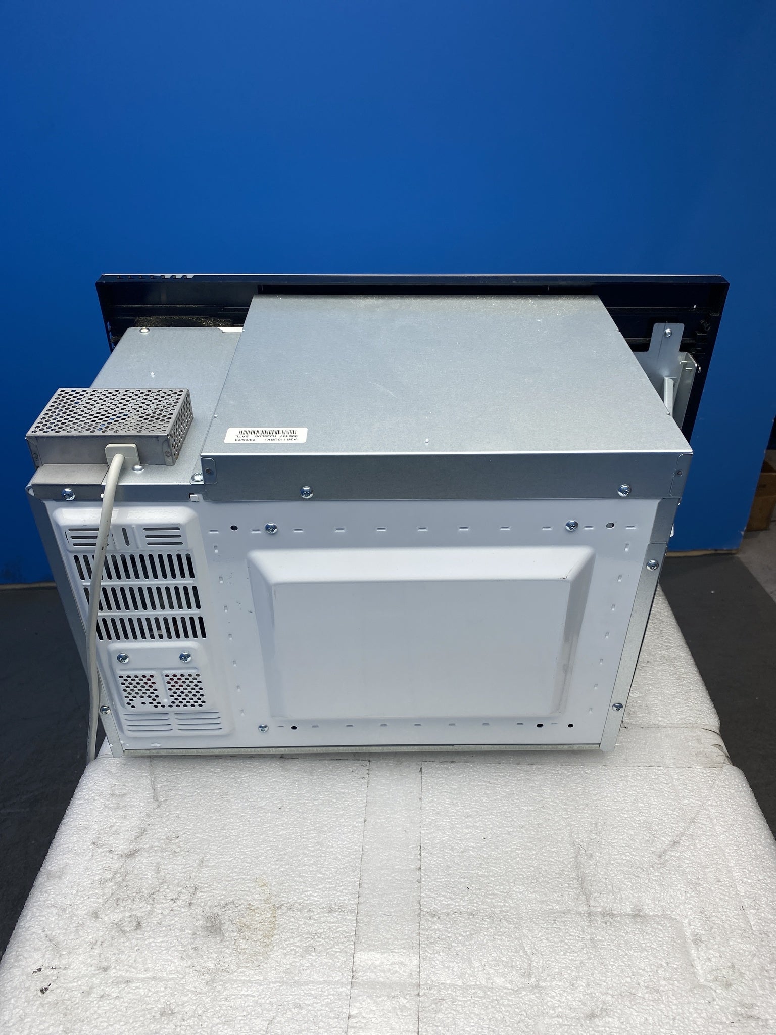 AEG 17L Built In Solo Microwave Black & Steel